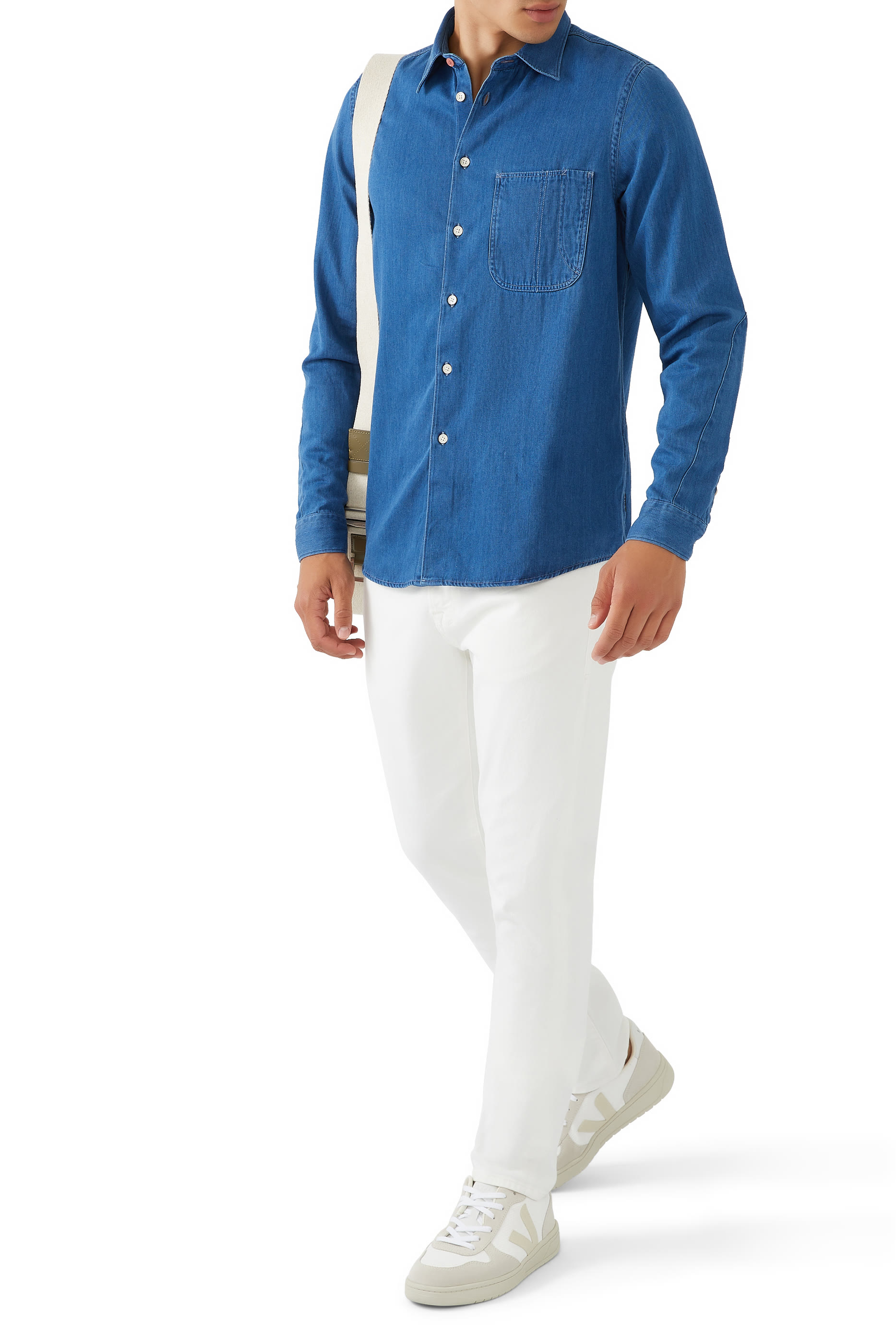 بنطال جينز لوم بقصة ضيقة