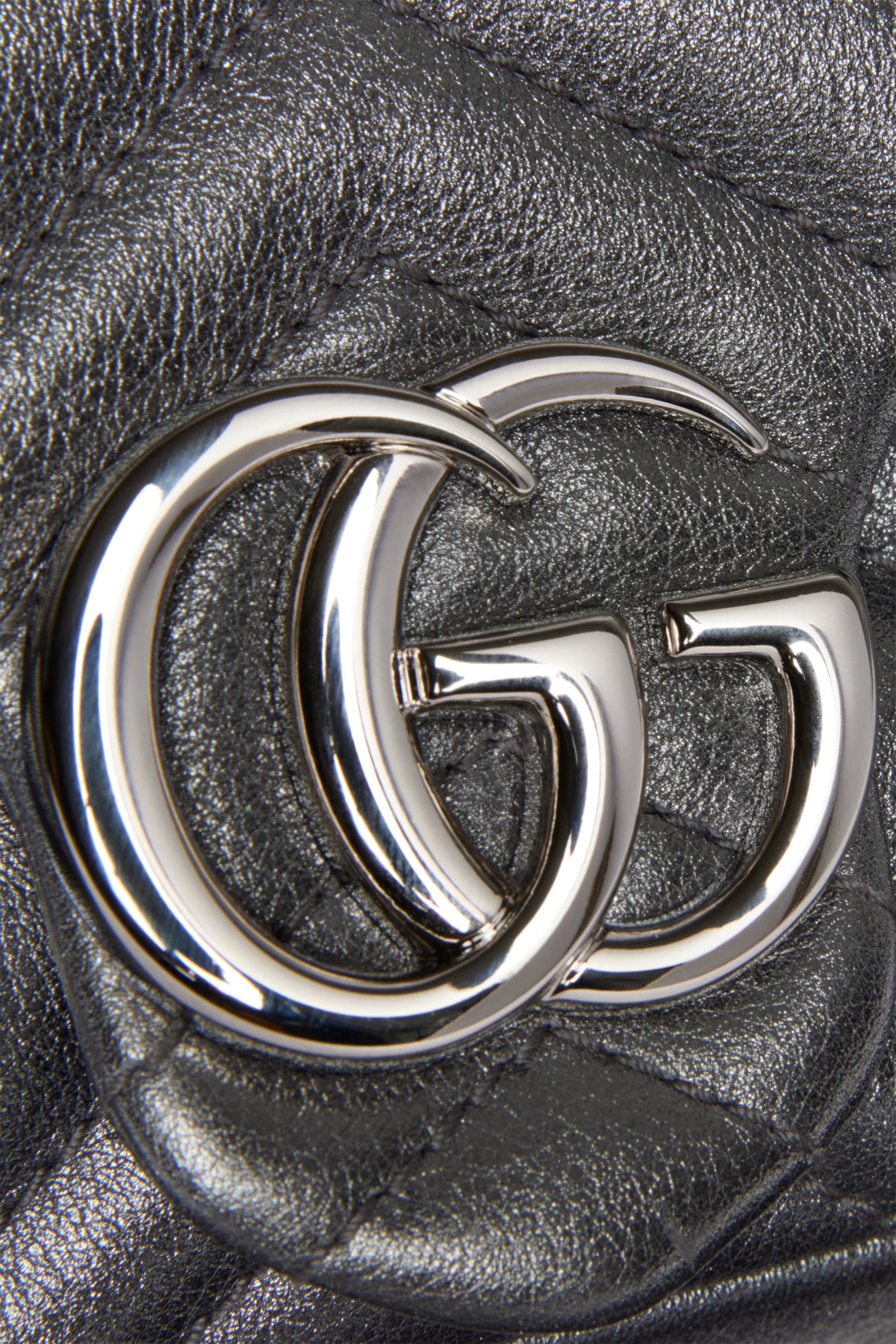 حقيبة كتف مارمونت صغيرة بشعار الماركة 