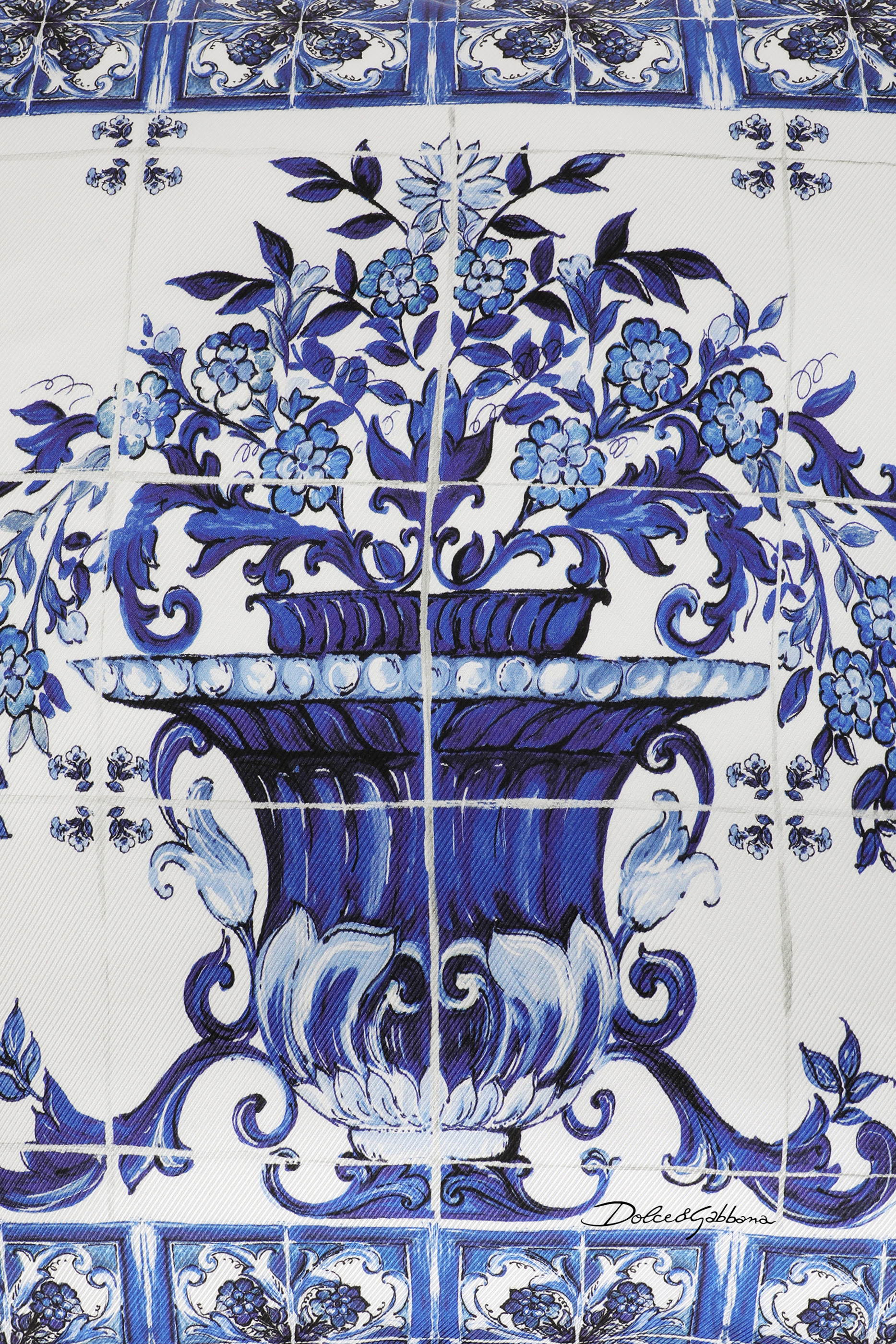 وسادة بلو ميديتيرانيو صغيرة حرير تويل