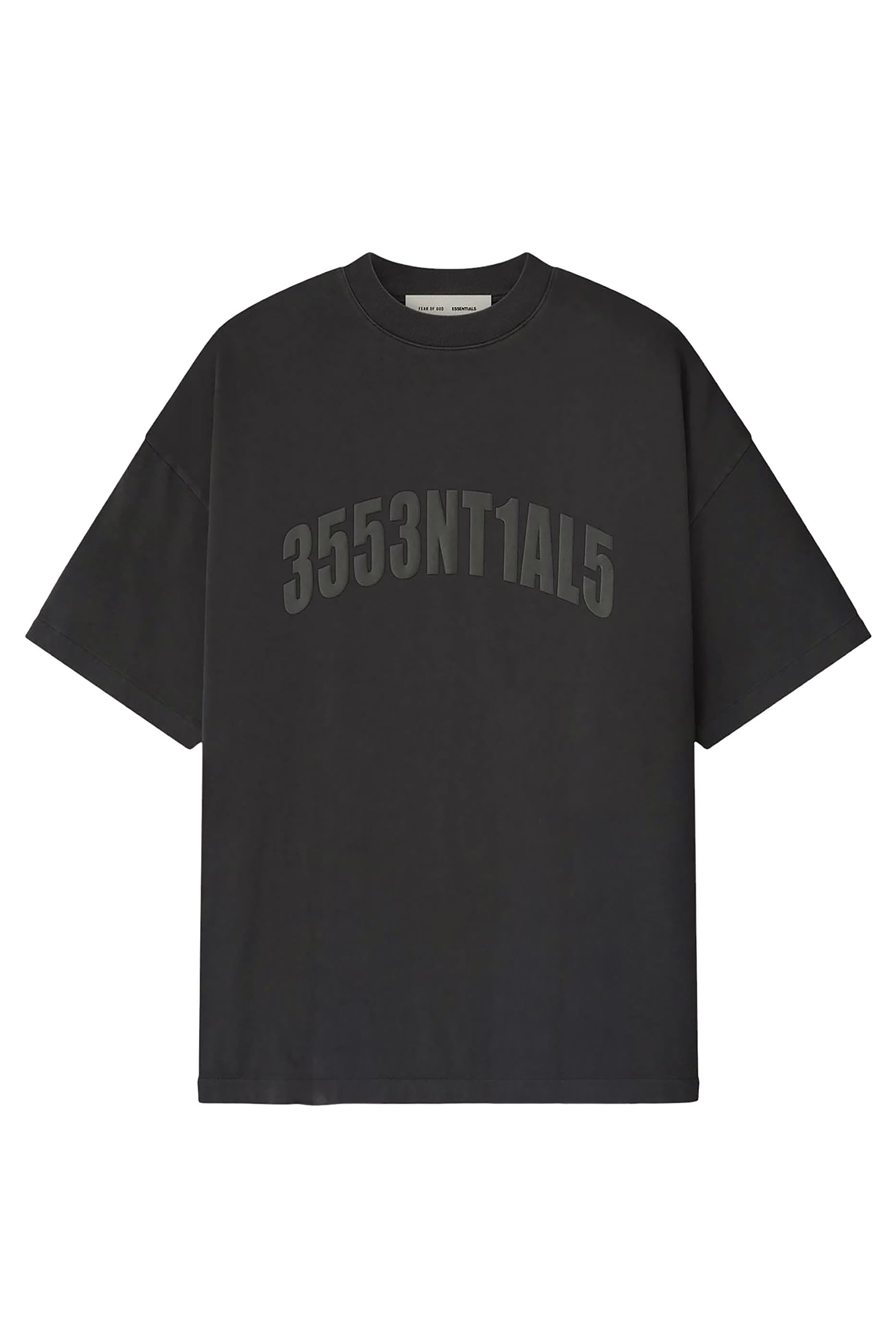 تيشيرت بأكمام قصيرة بتصميم من التسعينيات 