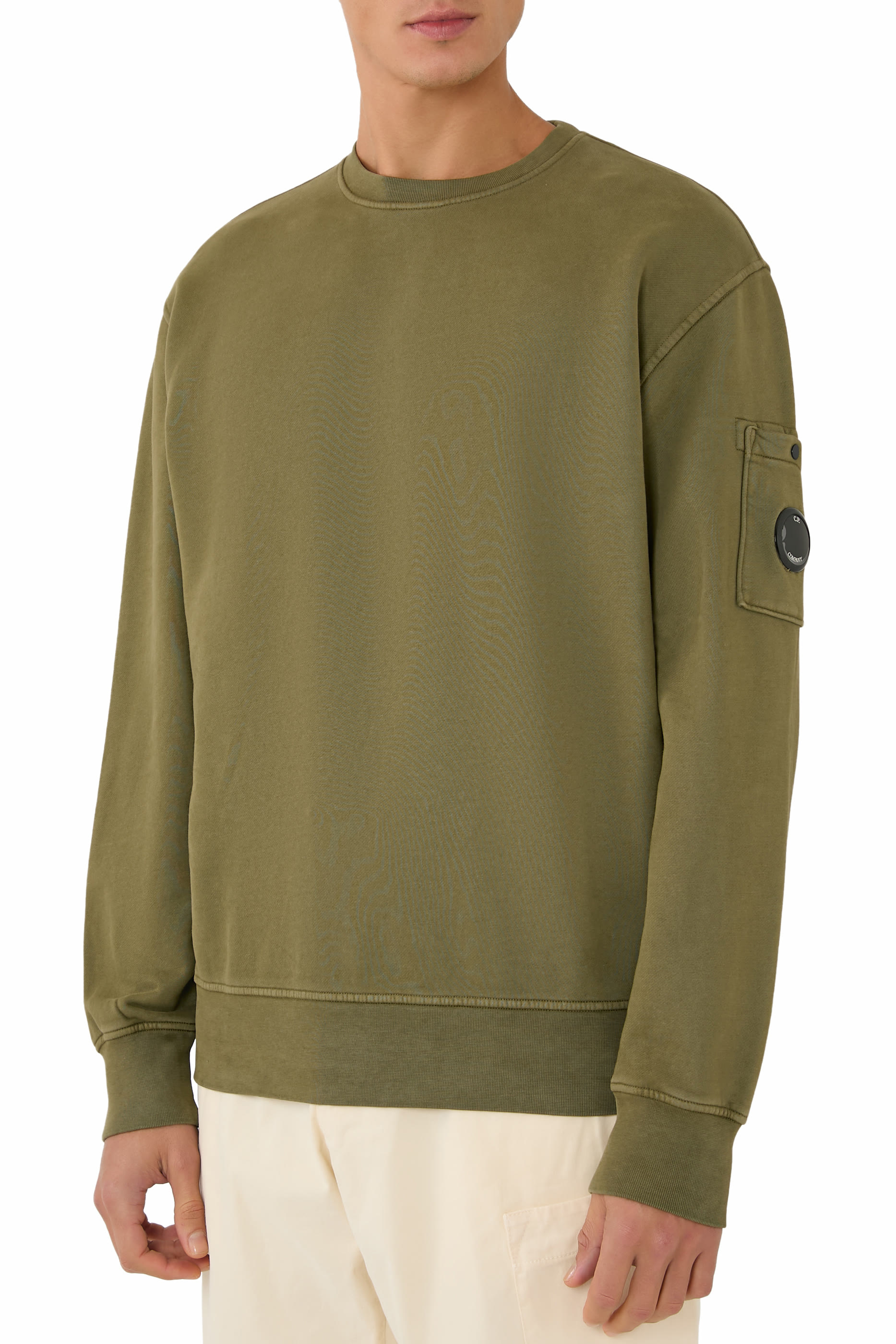 سويت شيرت بياقة ضيقة صوف بارز بحياكة مائلة