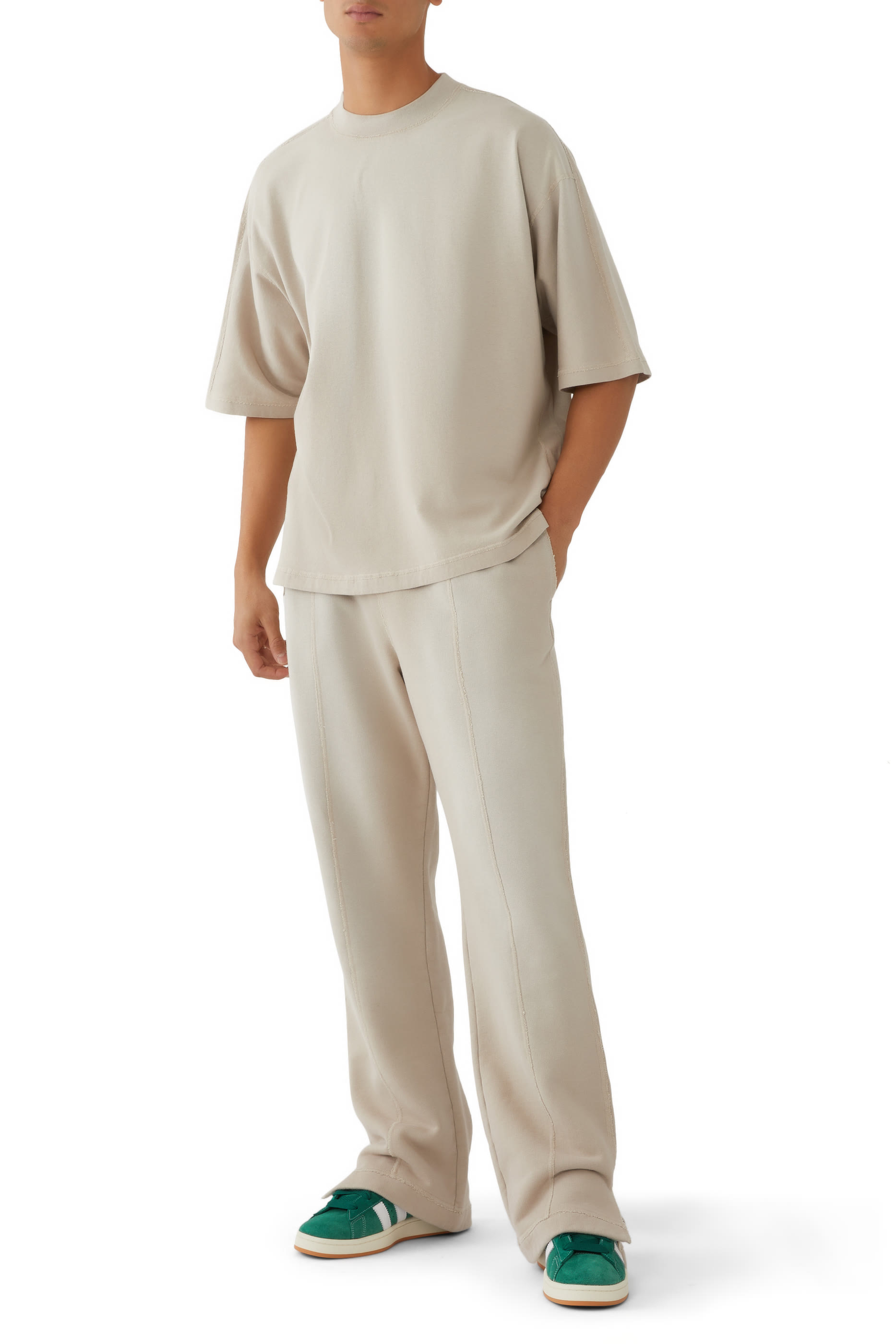 حذاء كامبوس 00اس