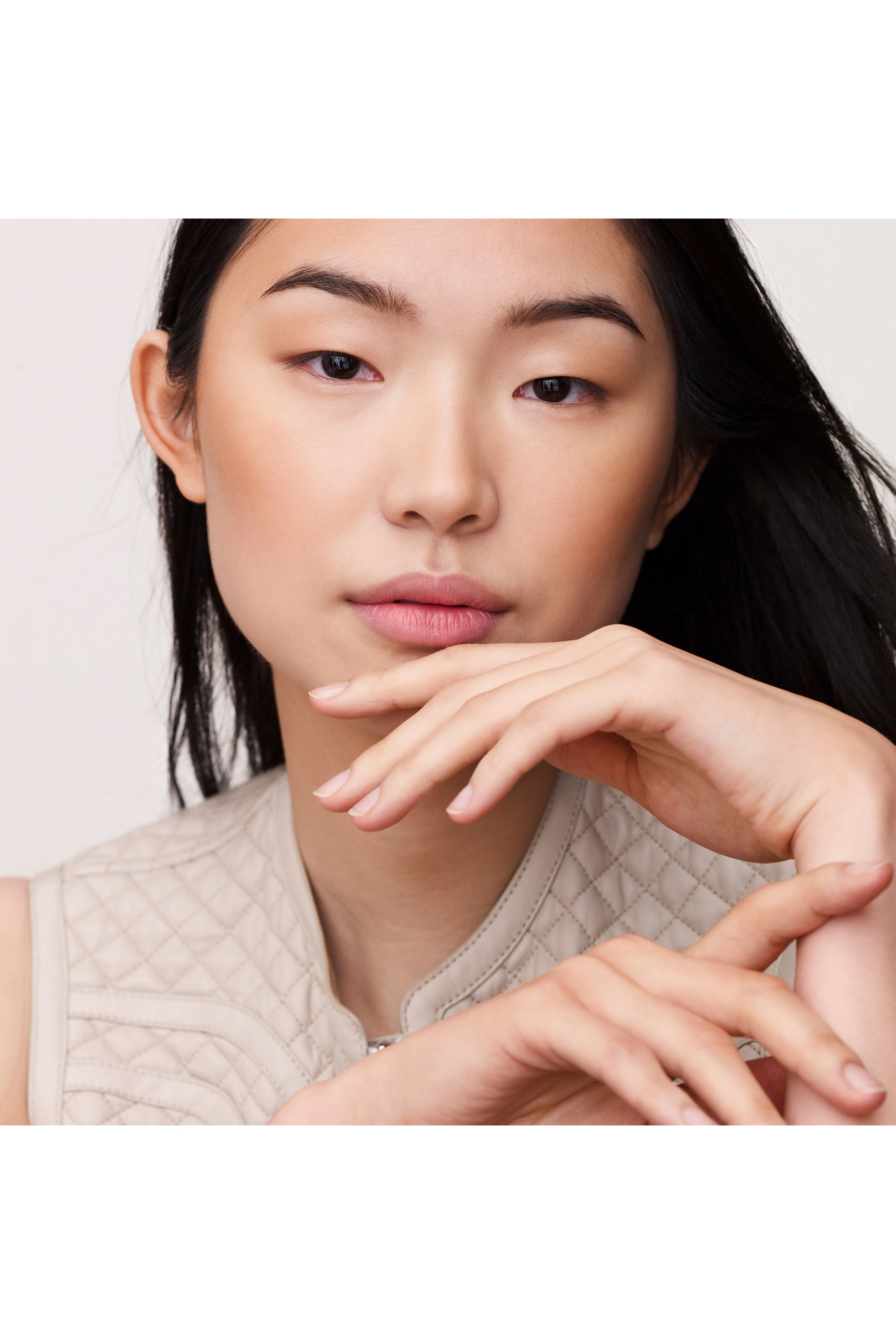 أيدي Herm&egrave;s, طبقة المينا الأساسيّة