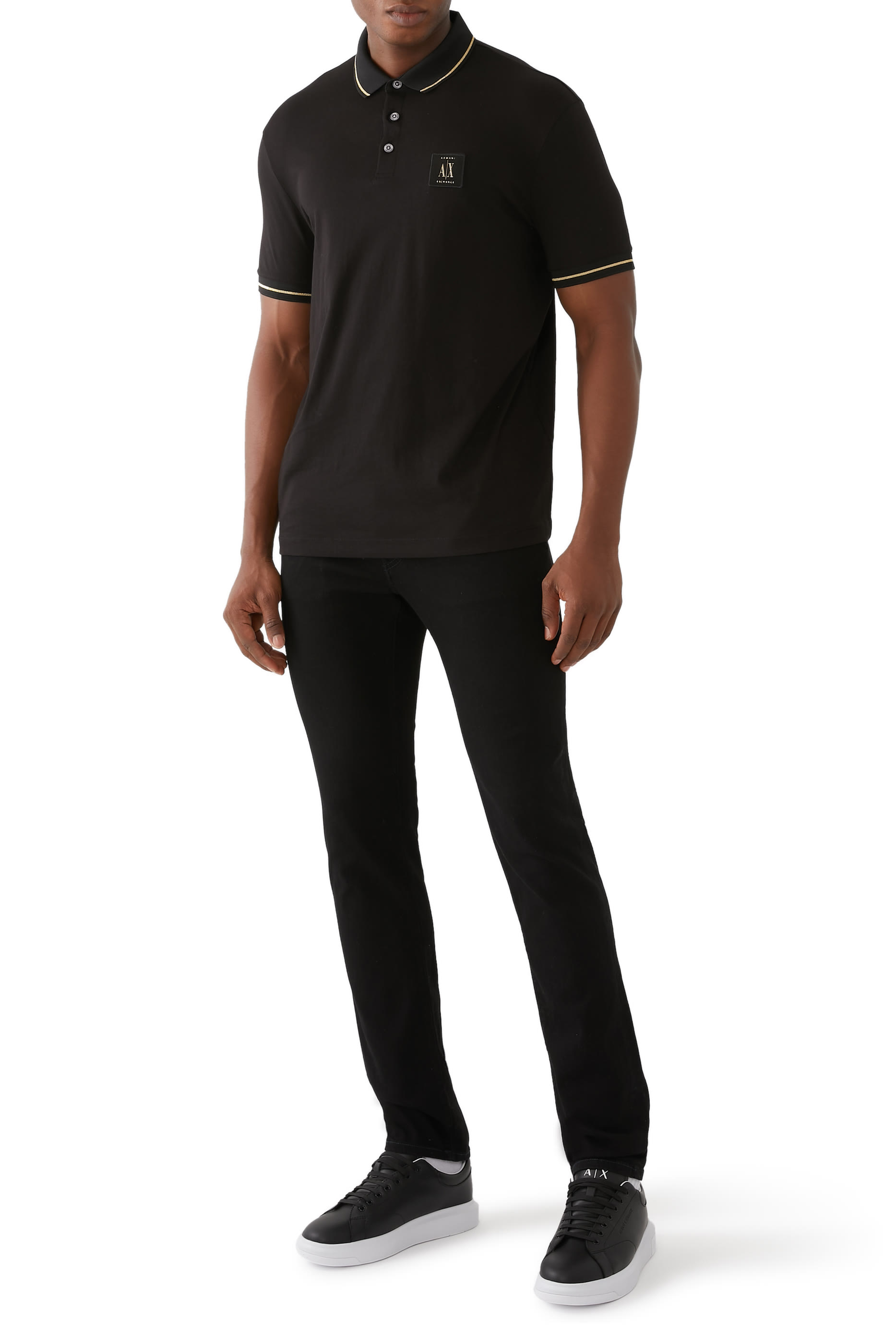 سنيكرز أكشن