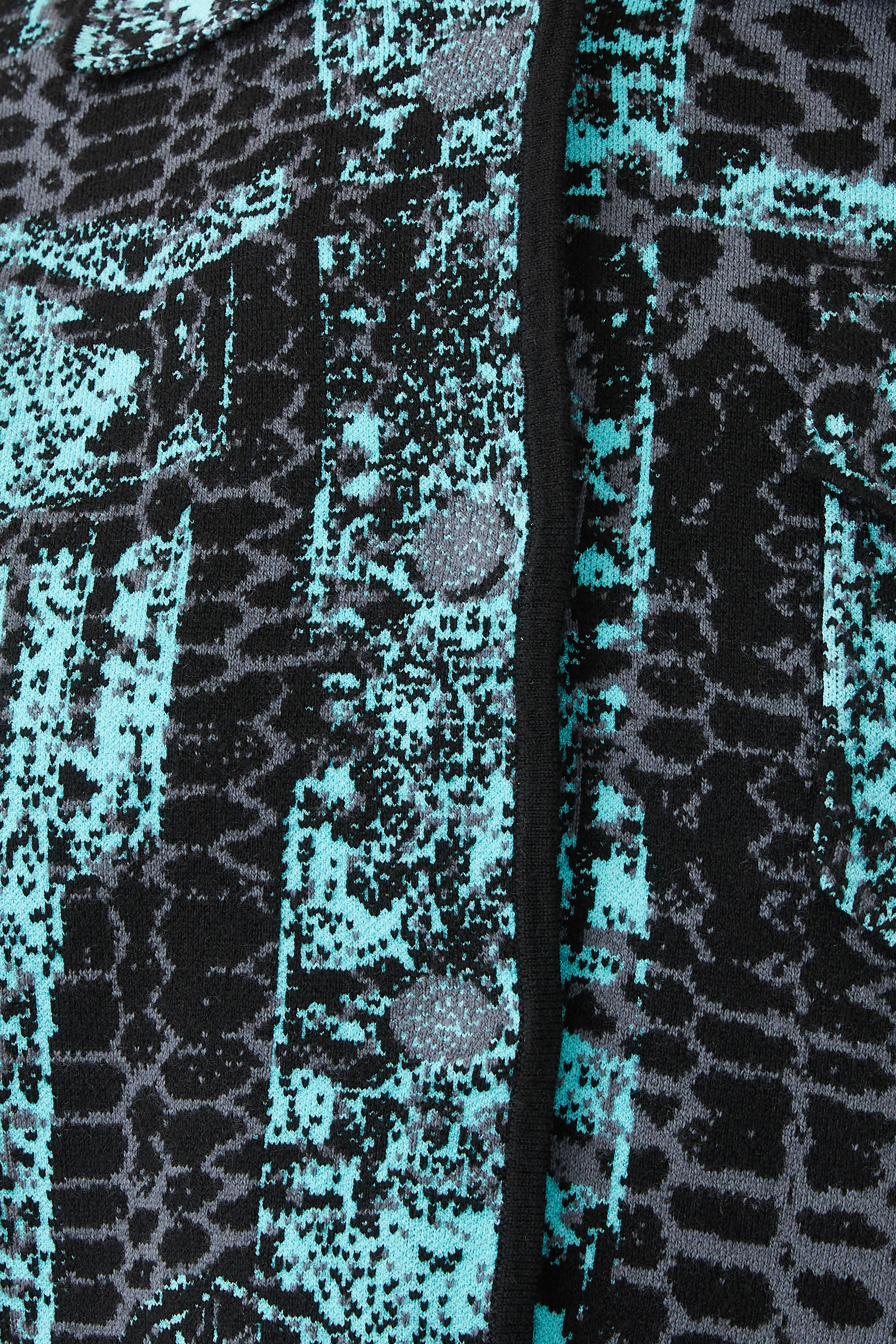 جاكيت بيتي بقصة قصيرة فضفاضة