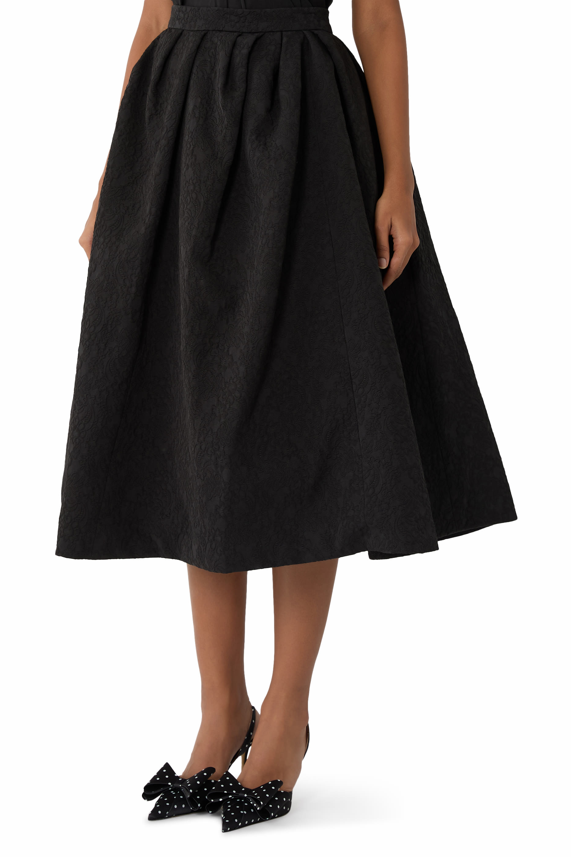 تنورة كلوك متوسطة الطول بنقشة أزهار