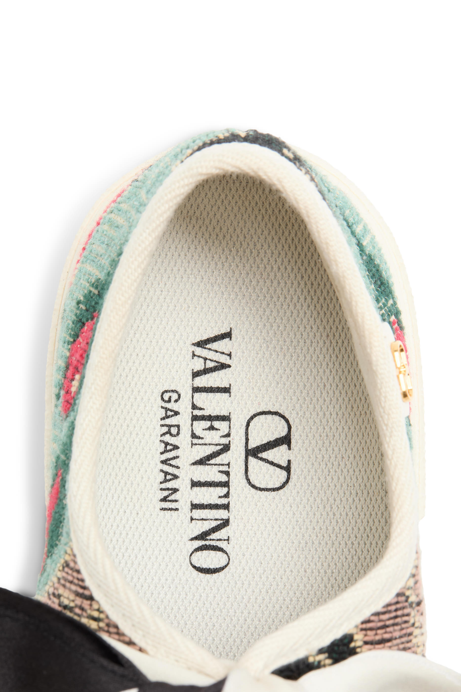 سنيكرز باي باي باي