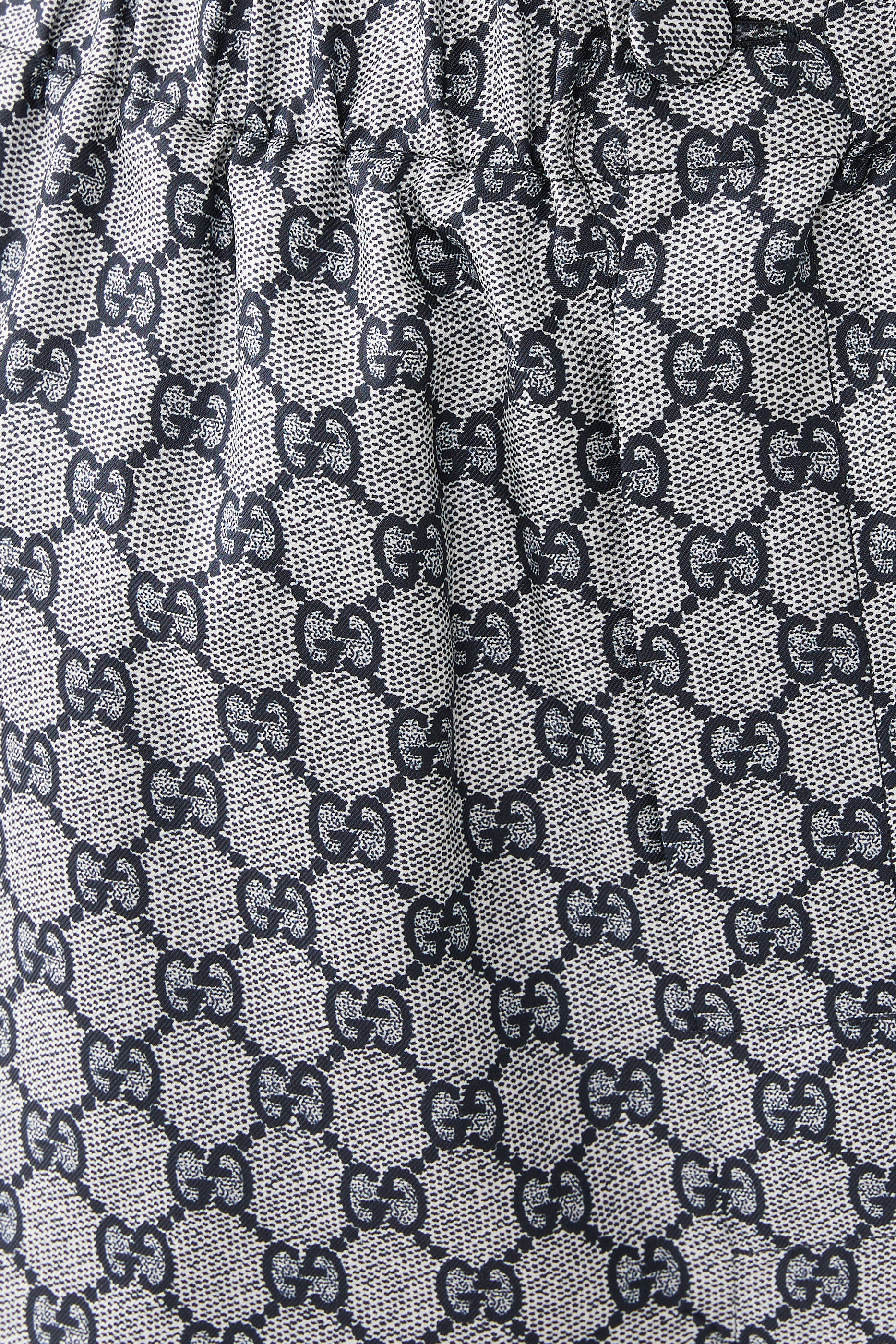 شورت بنقشة حرفي شعار الماركة حرير تويل