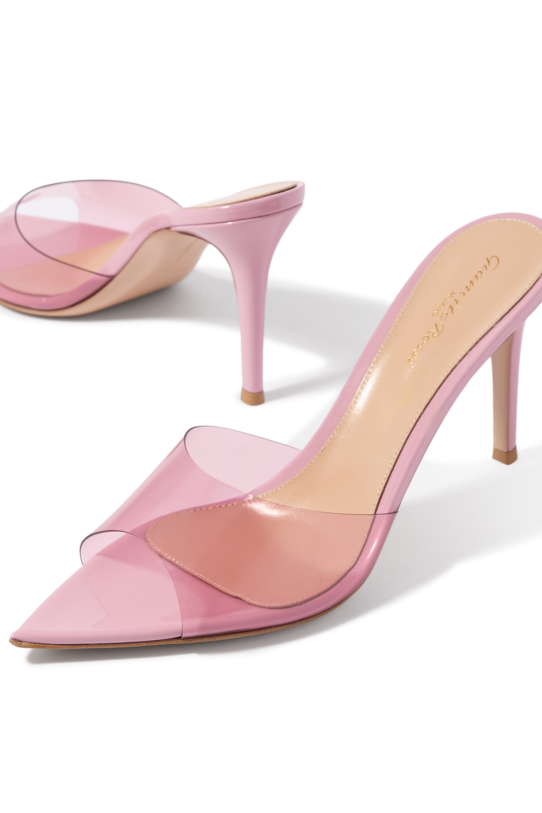 حذاء مفتوح إيل 85 بأجزاء شفافة 