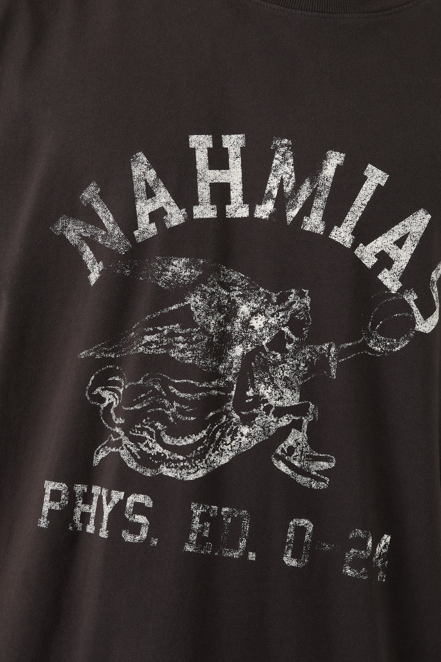 تيشيرت فيس. إي دي بقصة مربعة