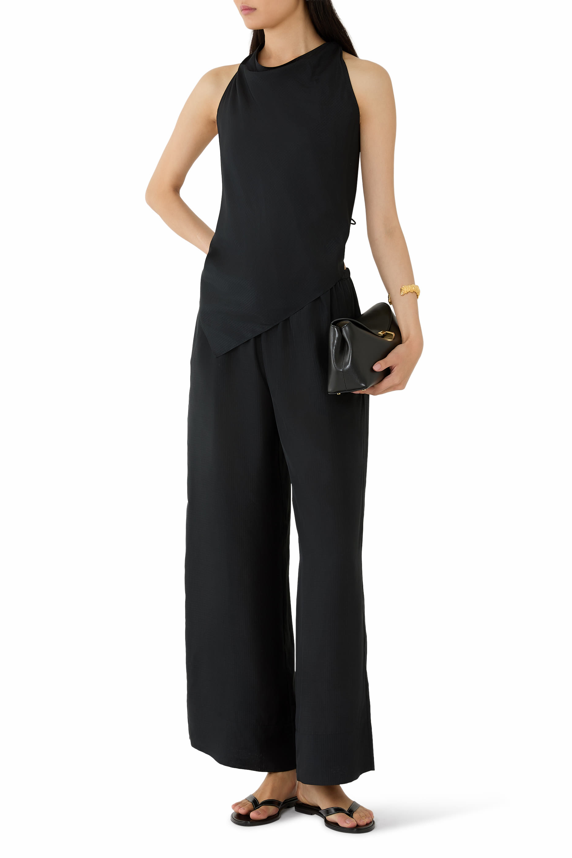 بلوزة جريد برباط حول العنق حرير