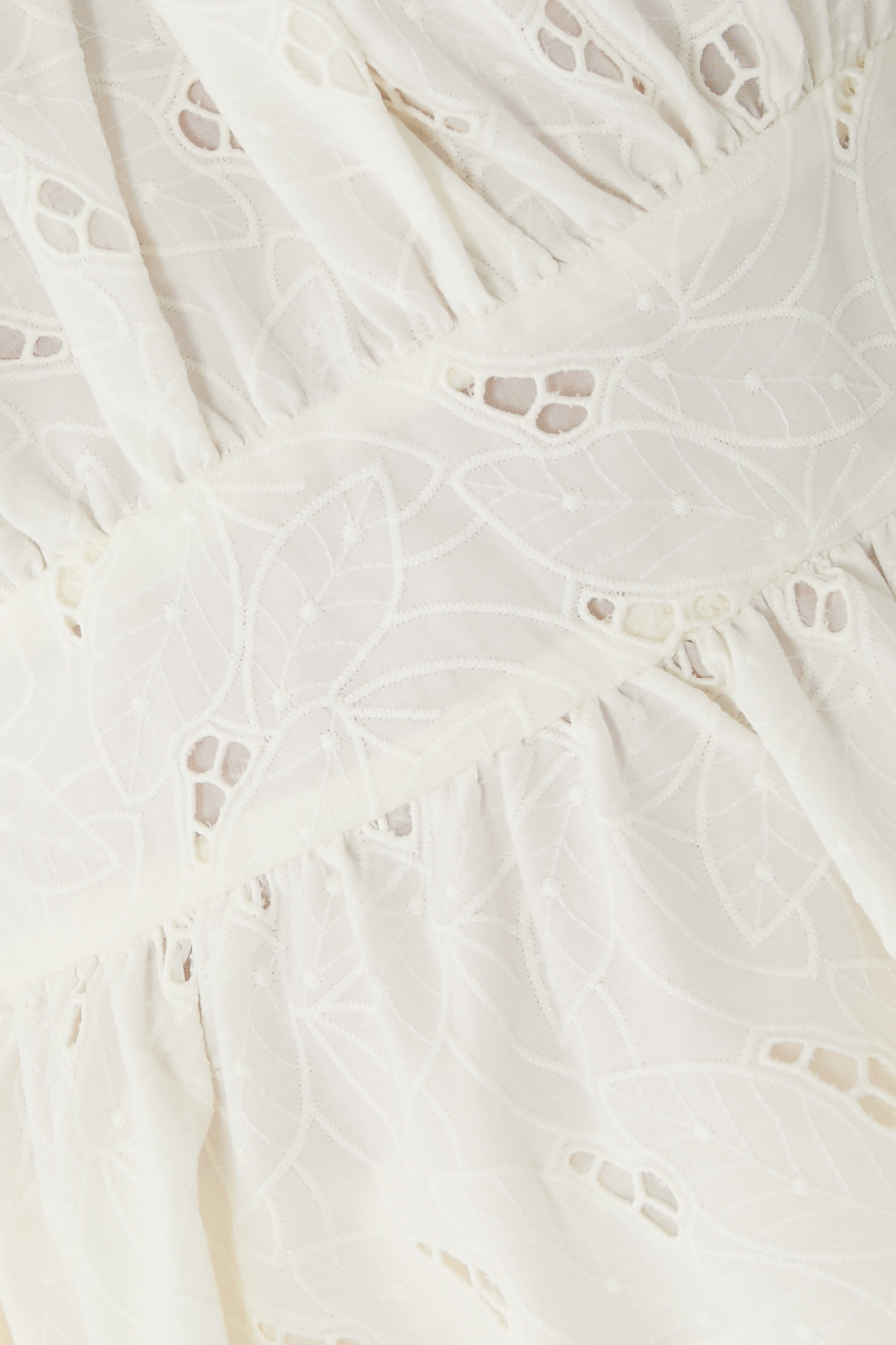 بلوزة فيلدي بيرجيتا بتطريزات إنجليزية