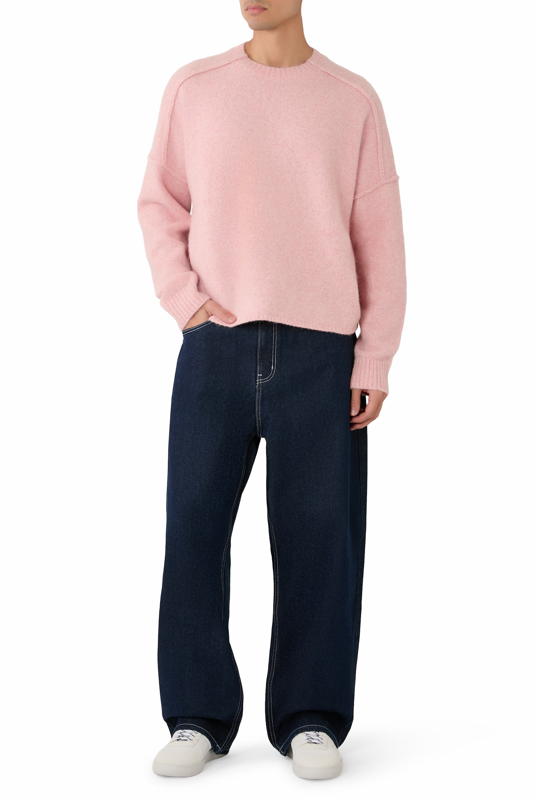 بنطال جينز بقصة واسعة للغاية وحياكة بلون مغاير دنيم