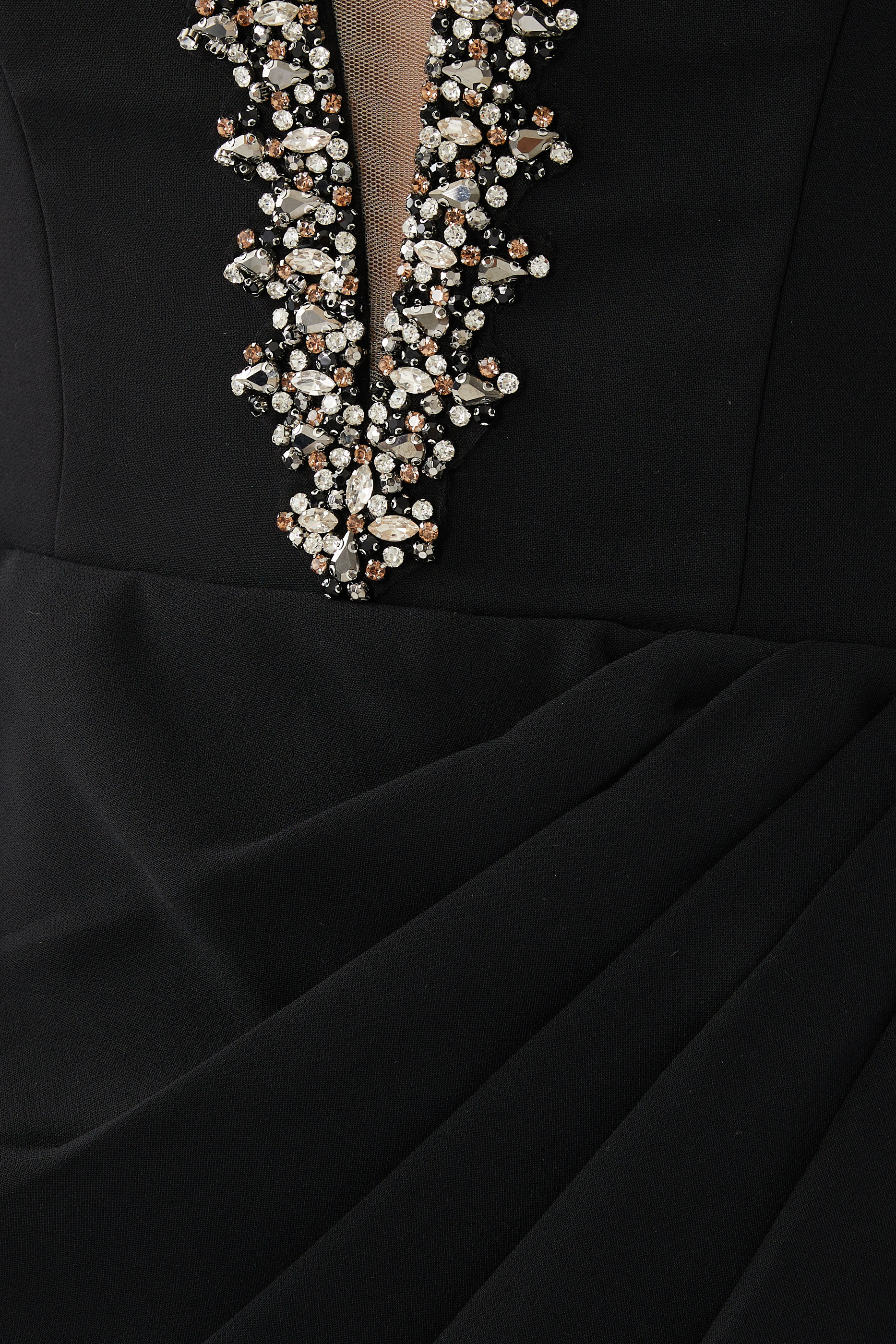 فستان سهرة كريب