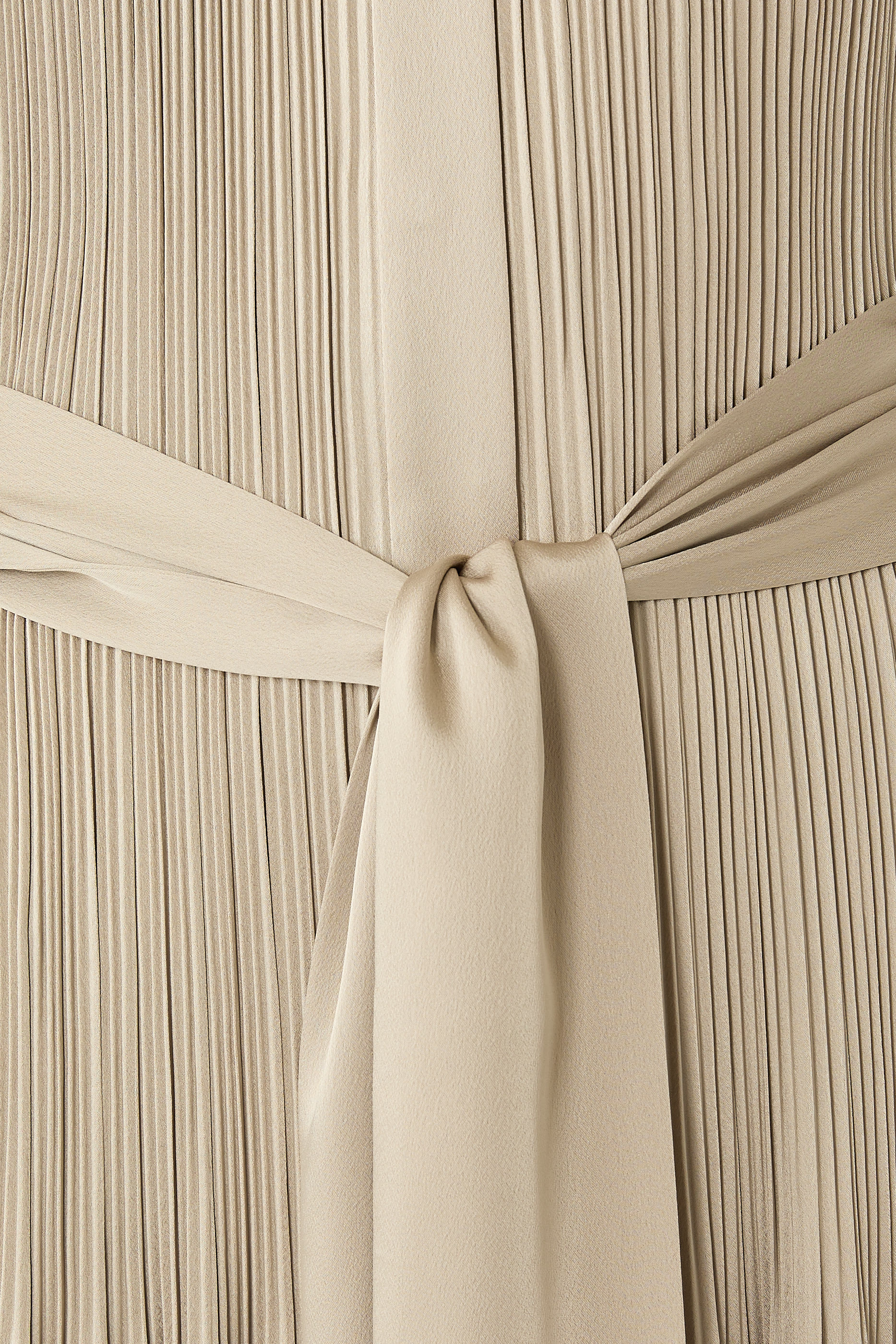 فستان كوكتيل فير مزيج حرير وساتان