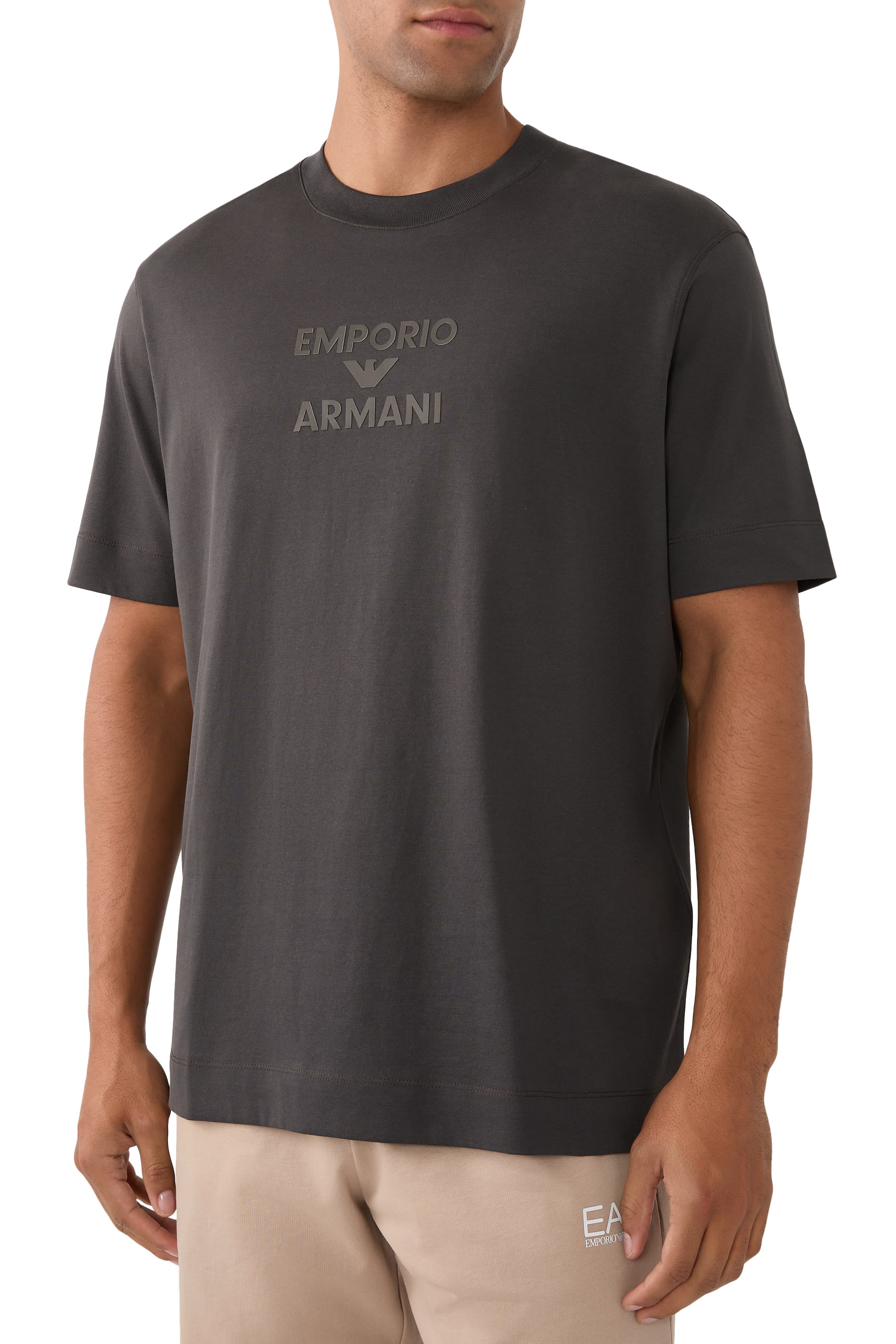 تيشيرت بشعار الماركة قطن