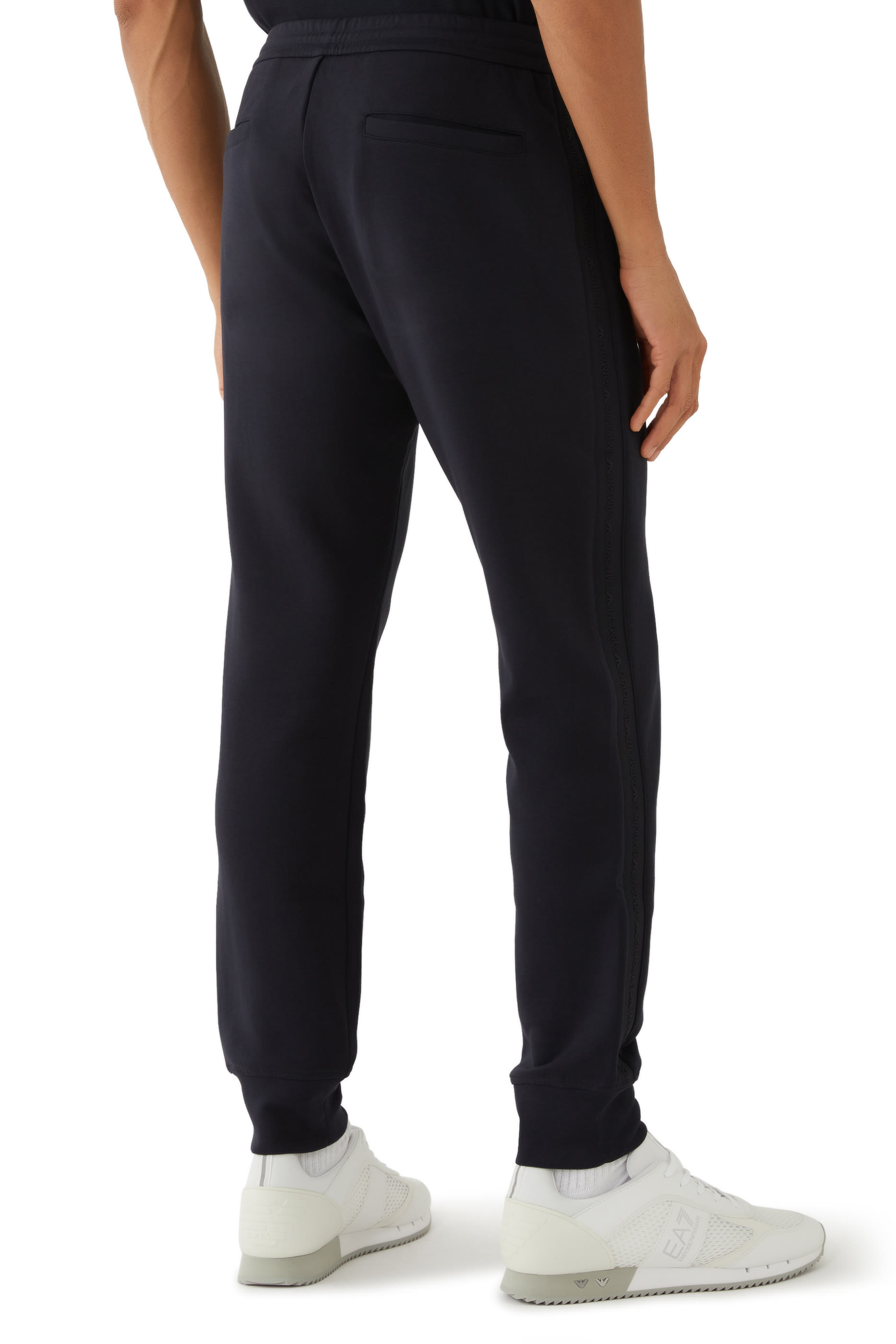 بنطال رياضي بشريط بشعار الماركة