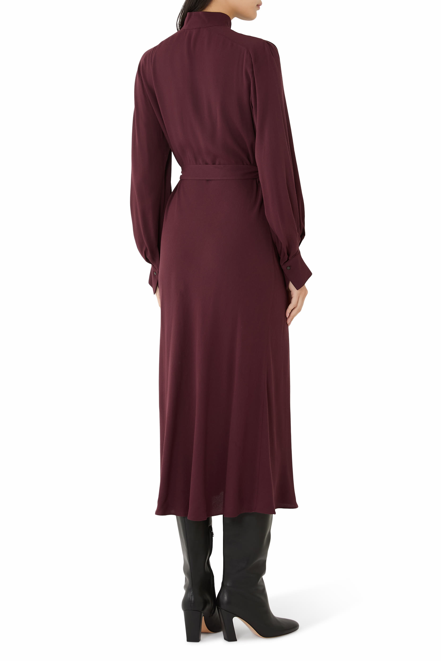 فستان بنمط قميص بياقة عالية كريب