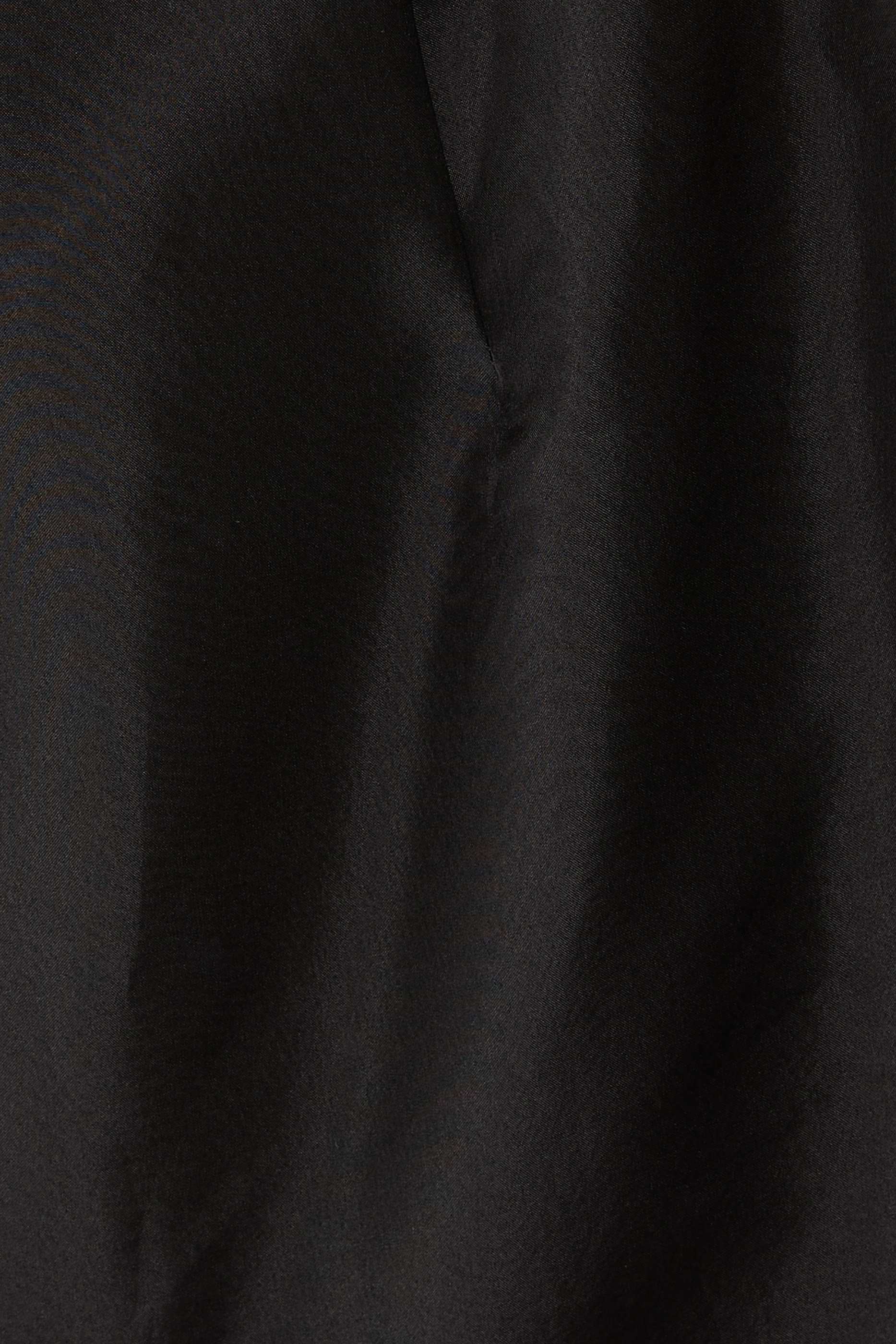 تنورة حرير أورجانزا