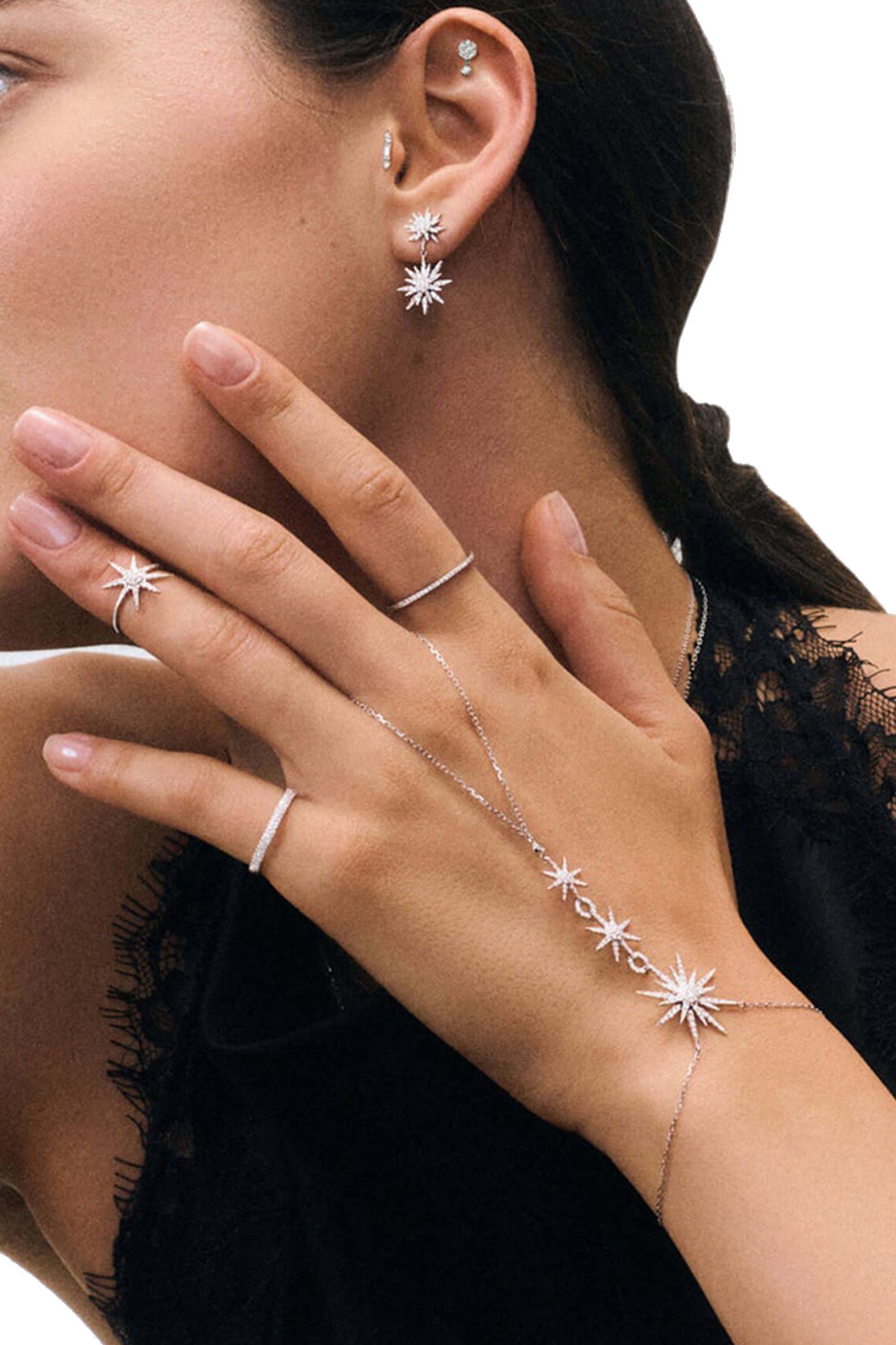 سوار سولاي بسلسلة مزين بالماس، ذهب أبيض عيار 18