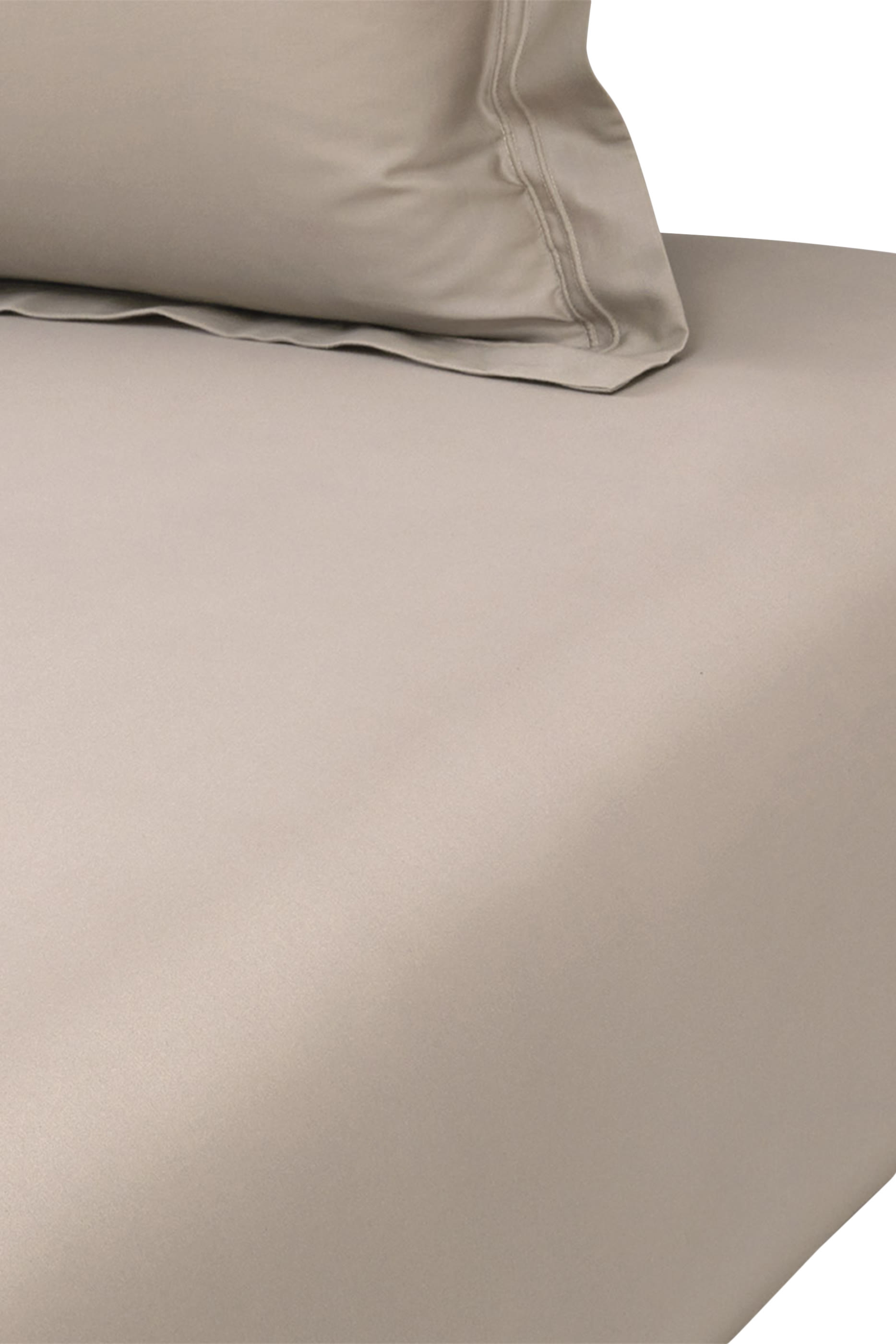 شرشف تريومف بيير بحواف مطاطية