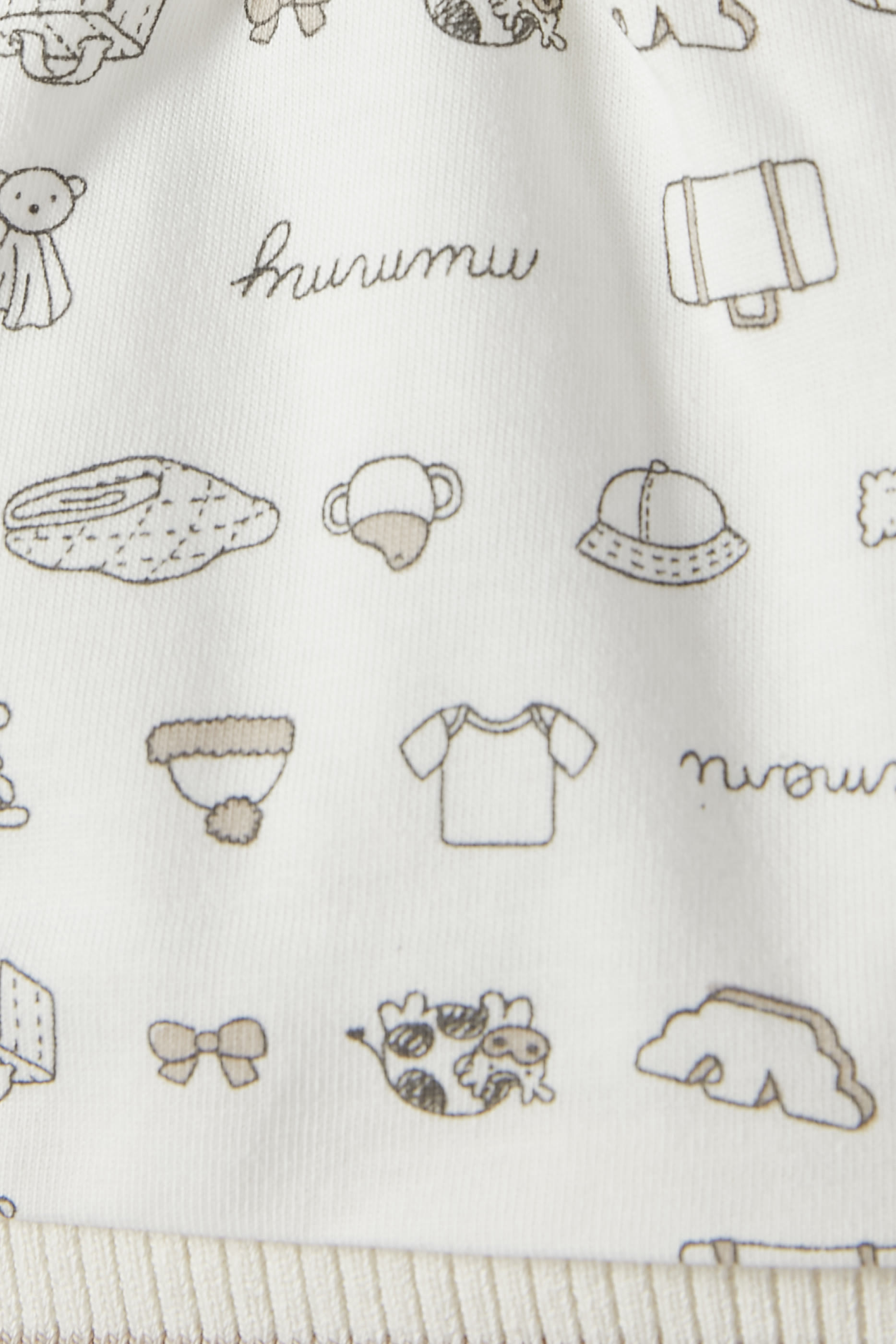 قبعة بيني قطن بطبعات للأطفال