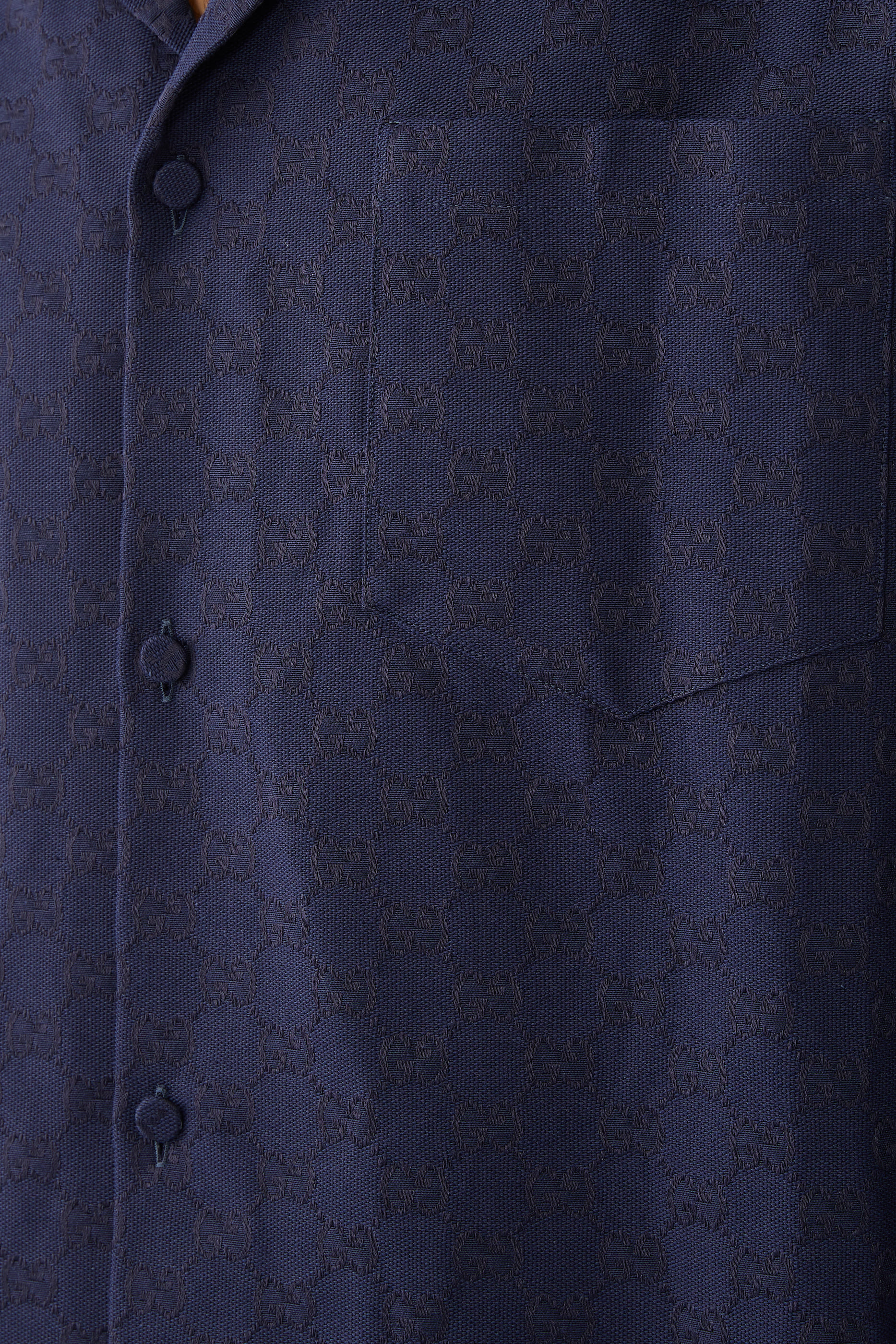 قميص قماش قنب بشعار الماركة