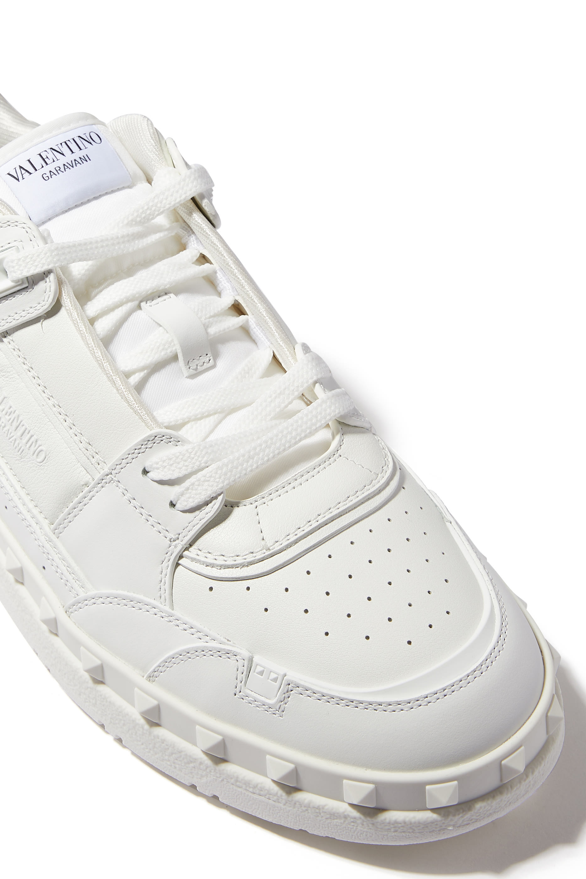 سنيكرز فري دوتس جلد