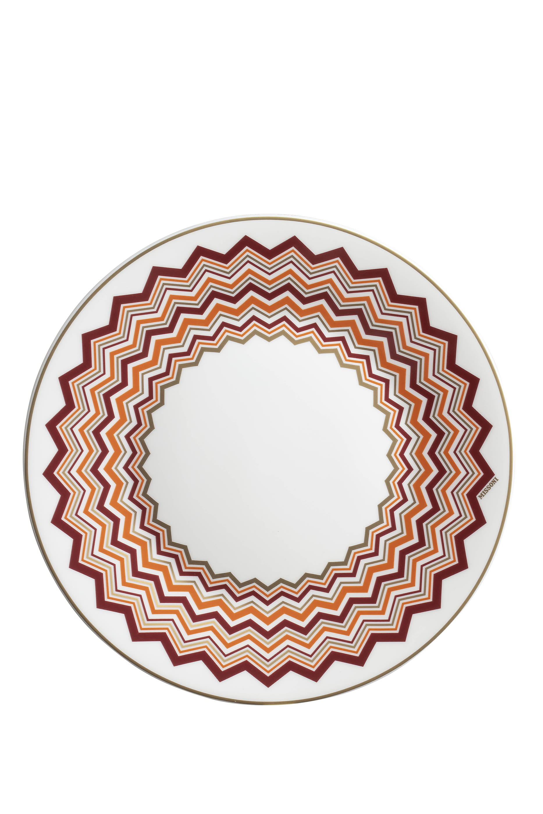 طبق تحلية بشعار الماركة