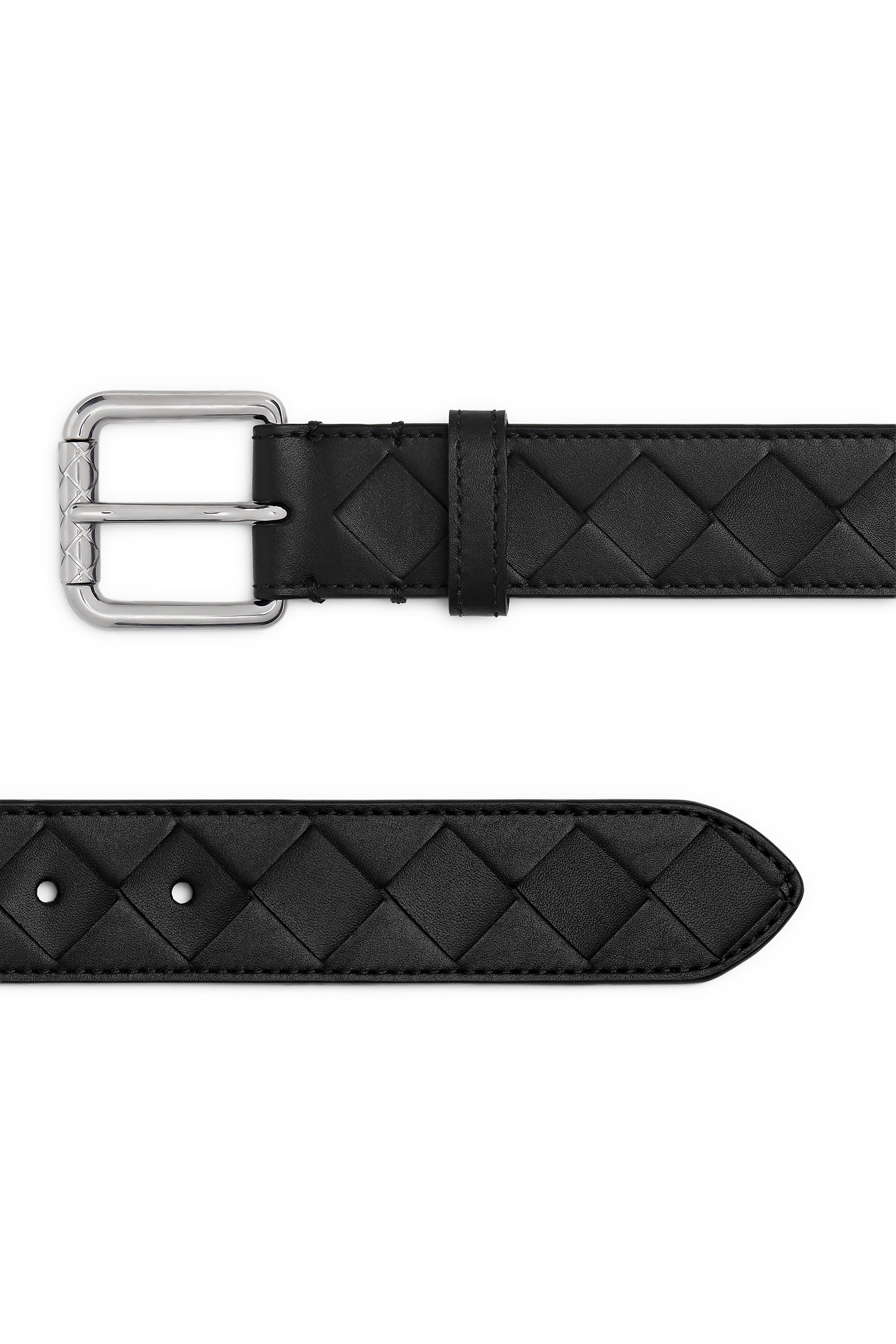 حزام بتصميم مجدول