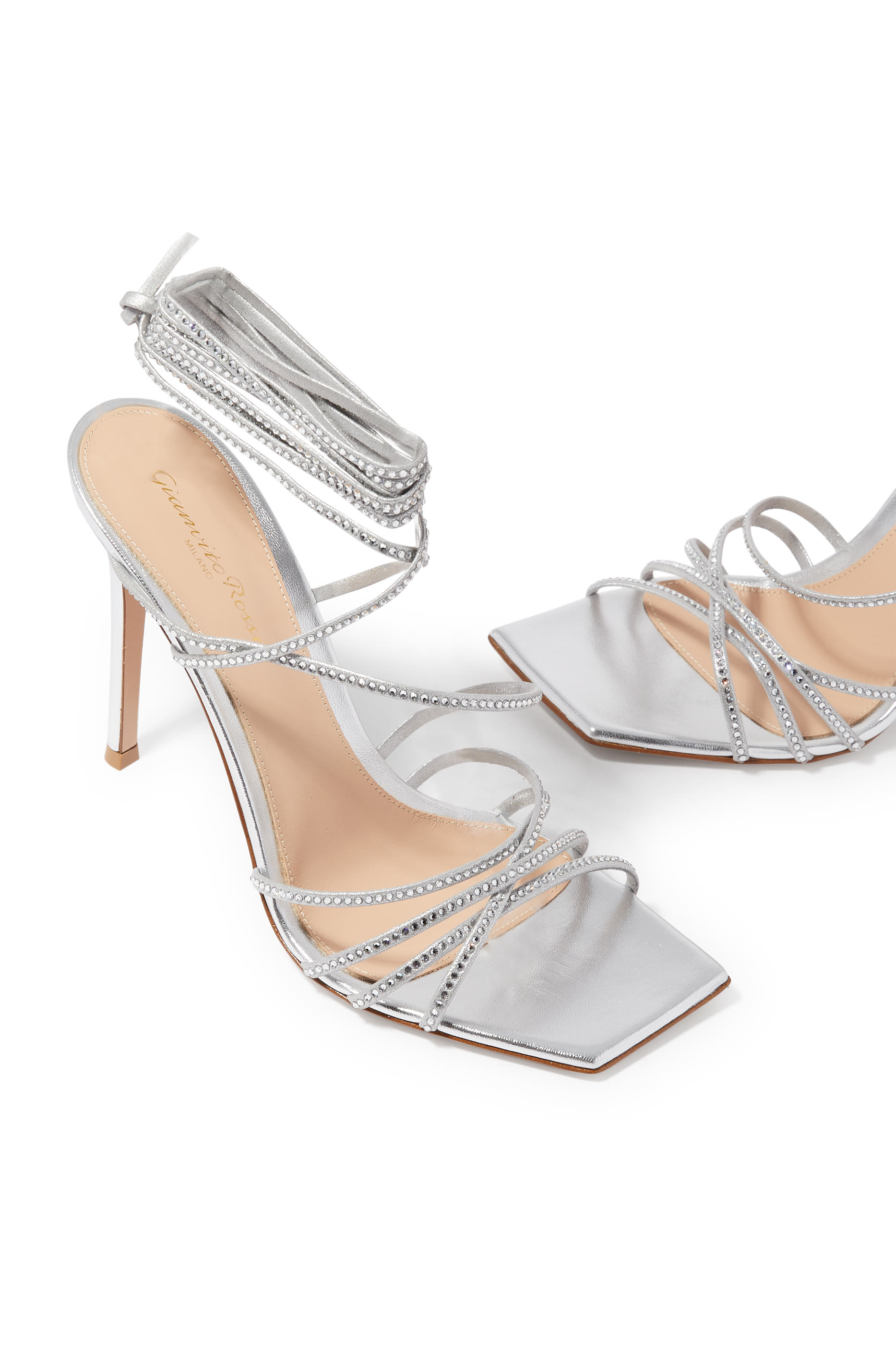 صندل 105 بسير مرصع بالكريستال جلد