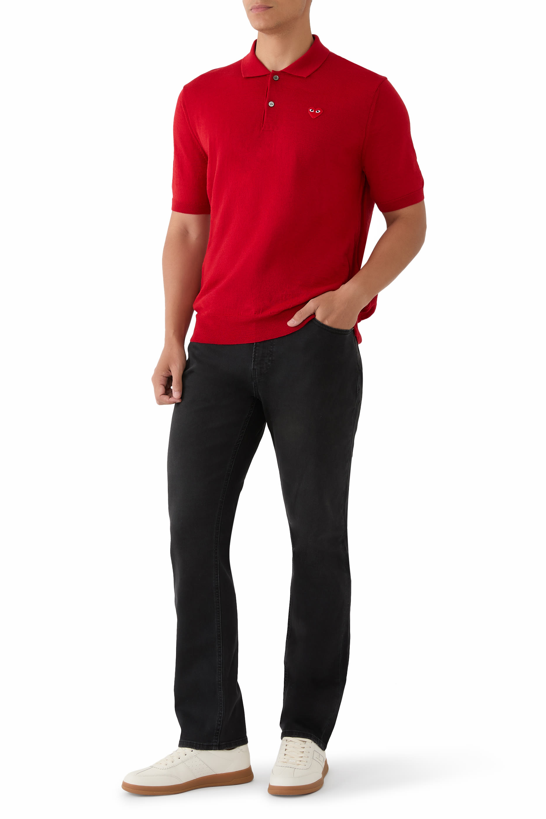 قميص بولو بقلب مطرز