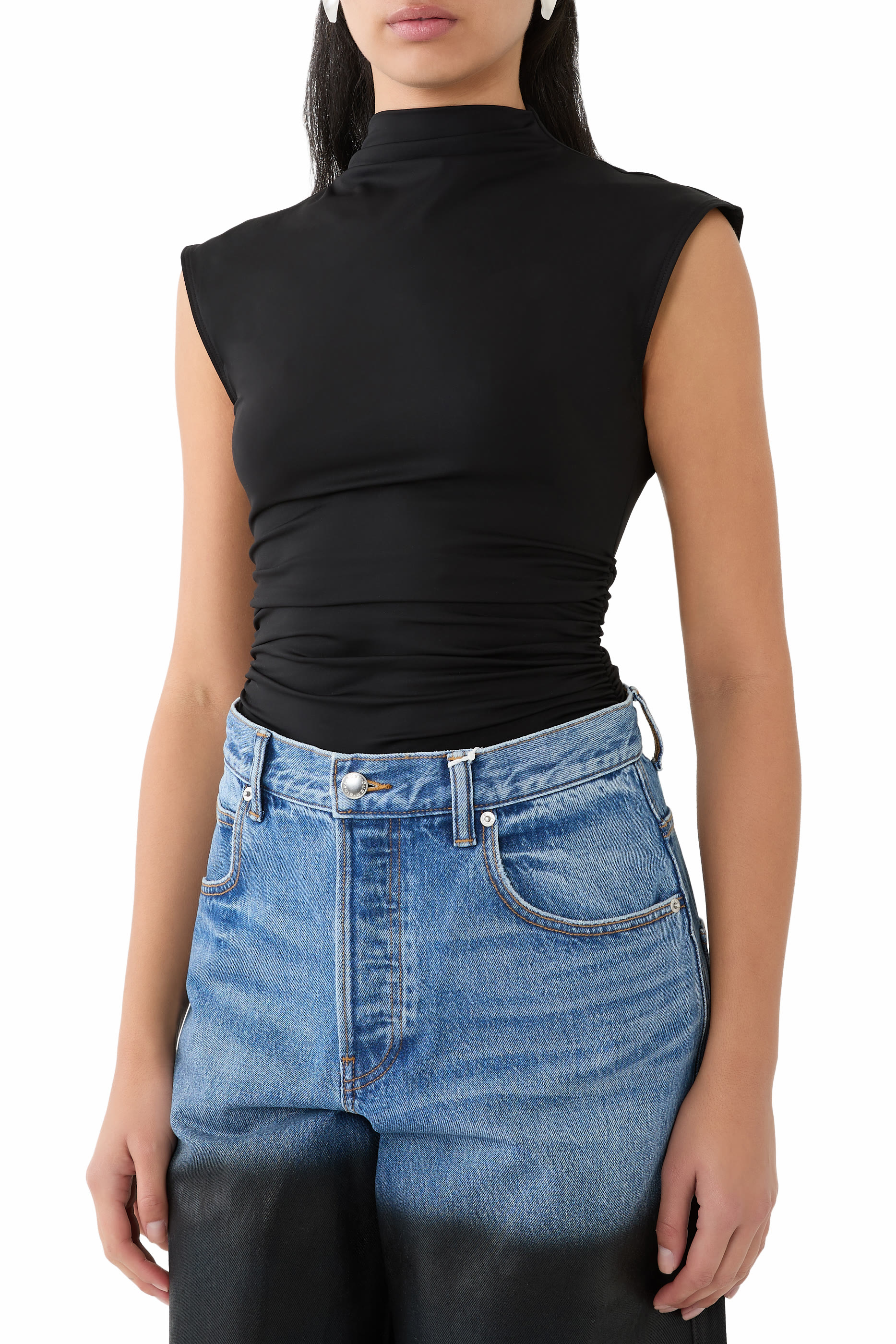 بدلة سكوبا خفيفة الوزن بياقة عالية