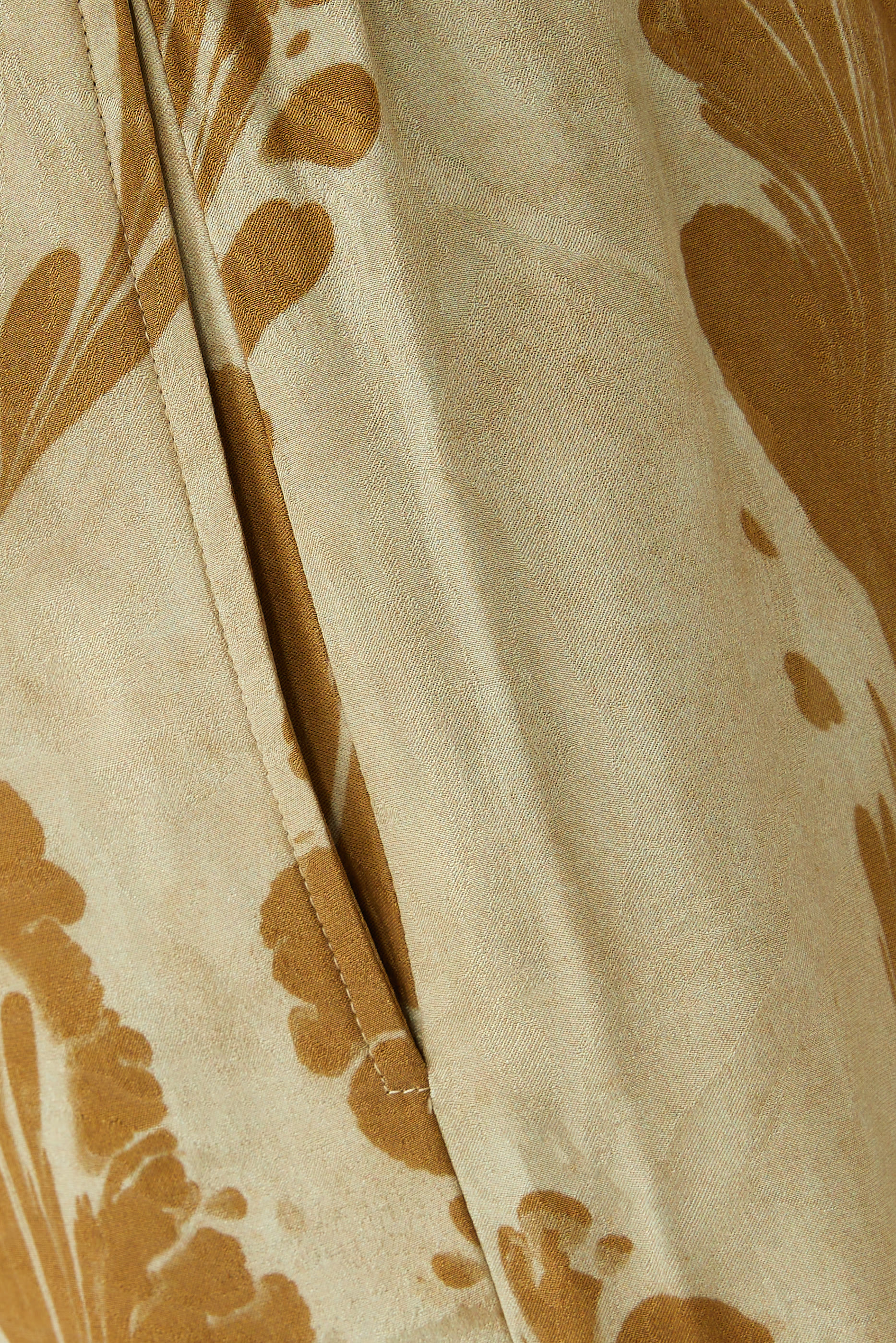 شورت بيبيري بطبعات ساتان