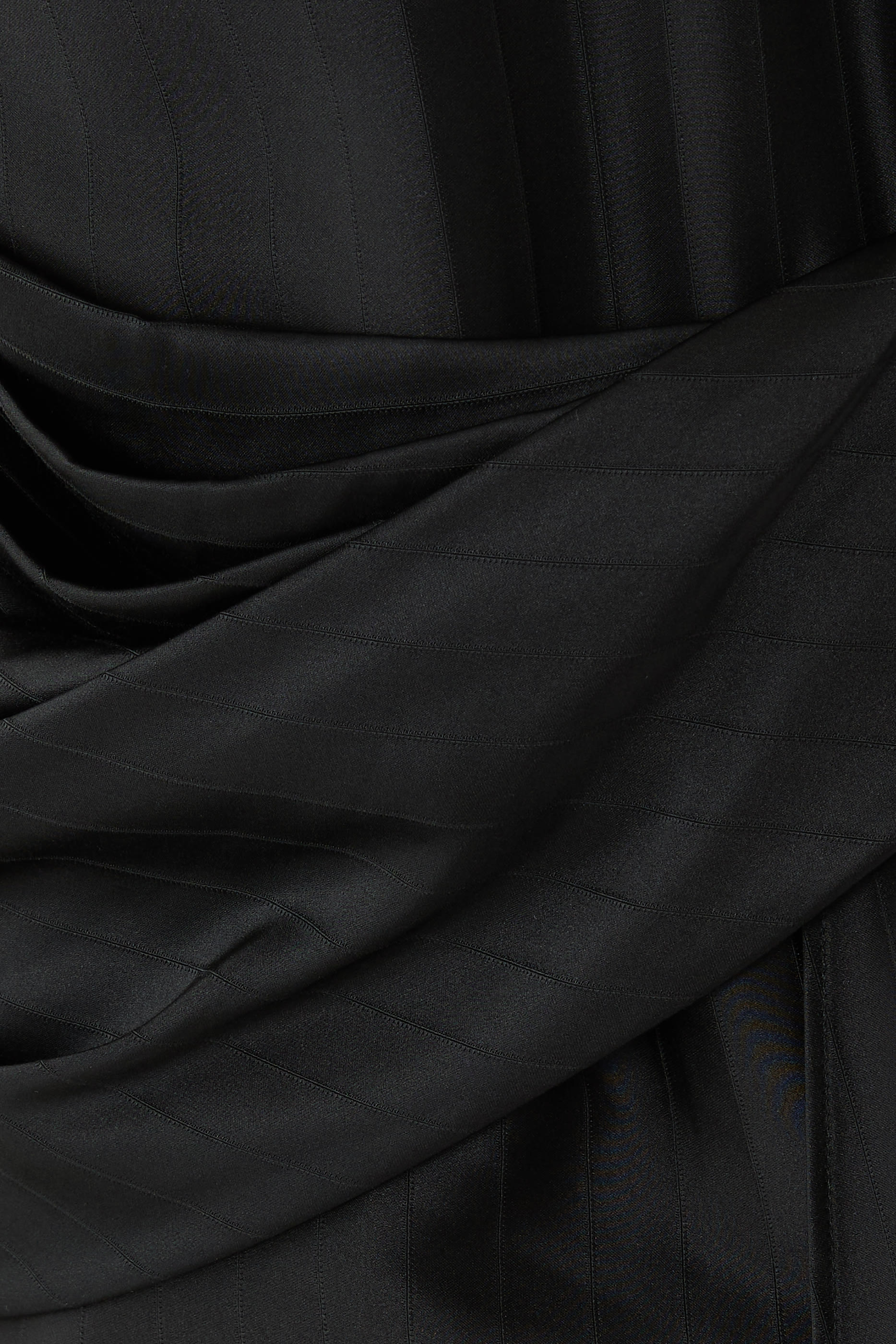 بلوزة فوندا درابيه