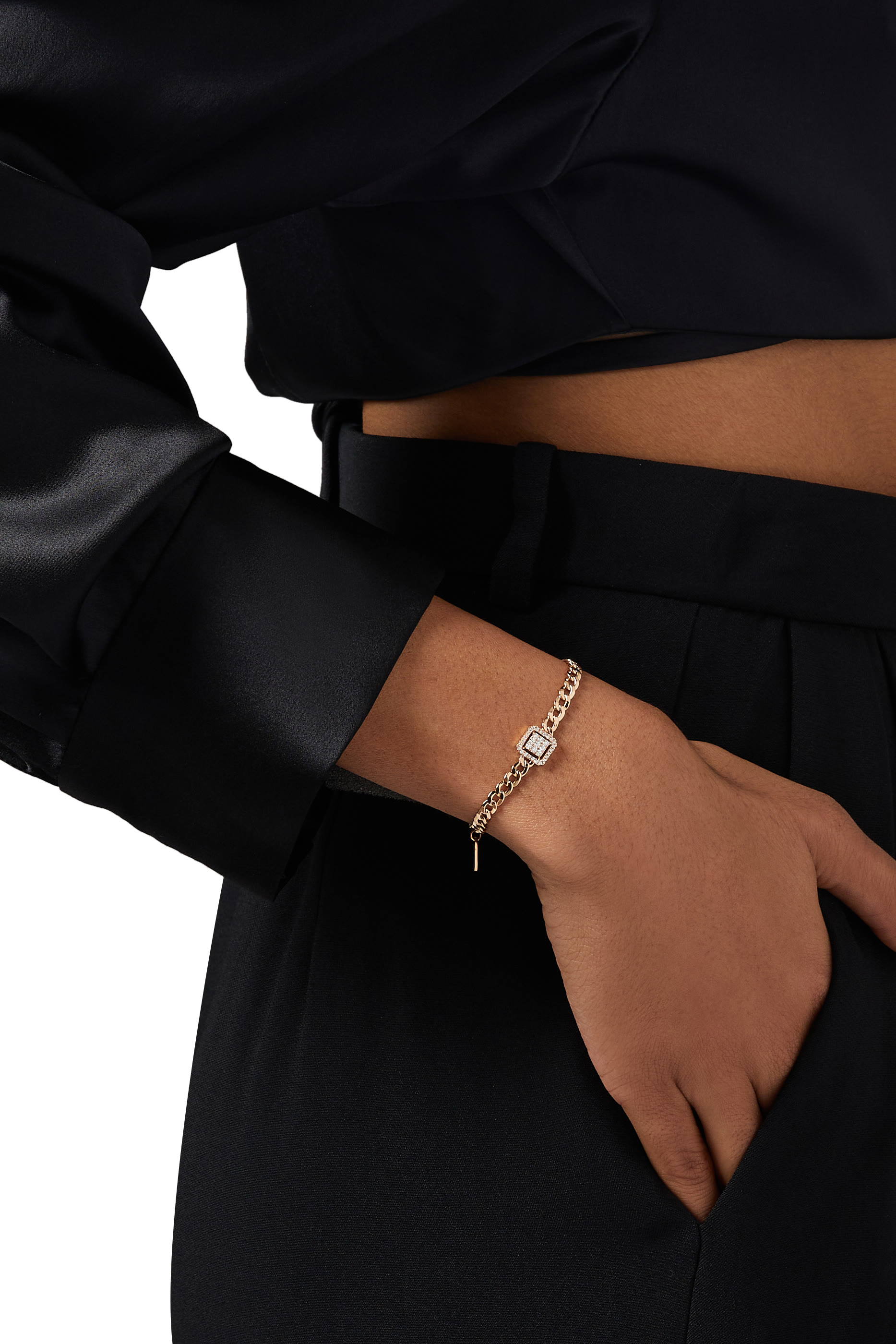 سوار قوة بحلية دائرية مرصعة بالماس، ذهب وردي عيار 18