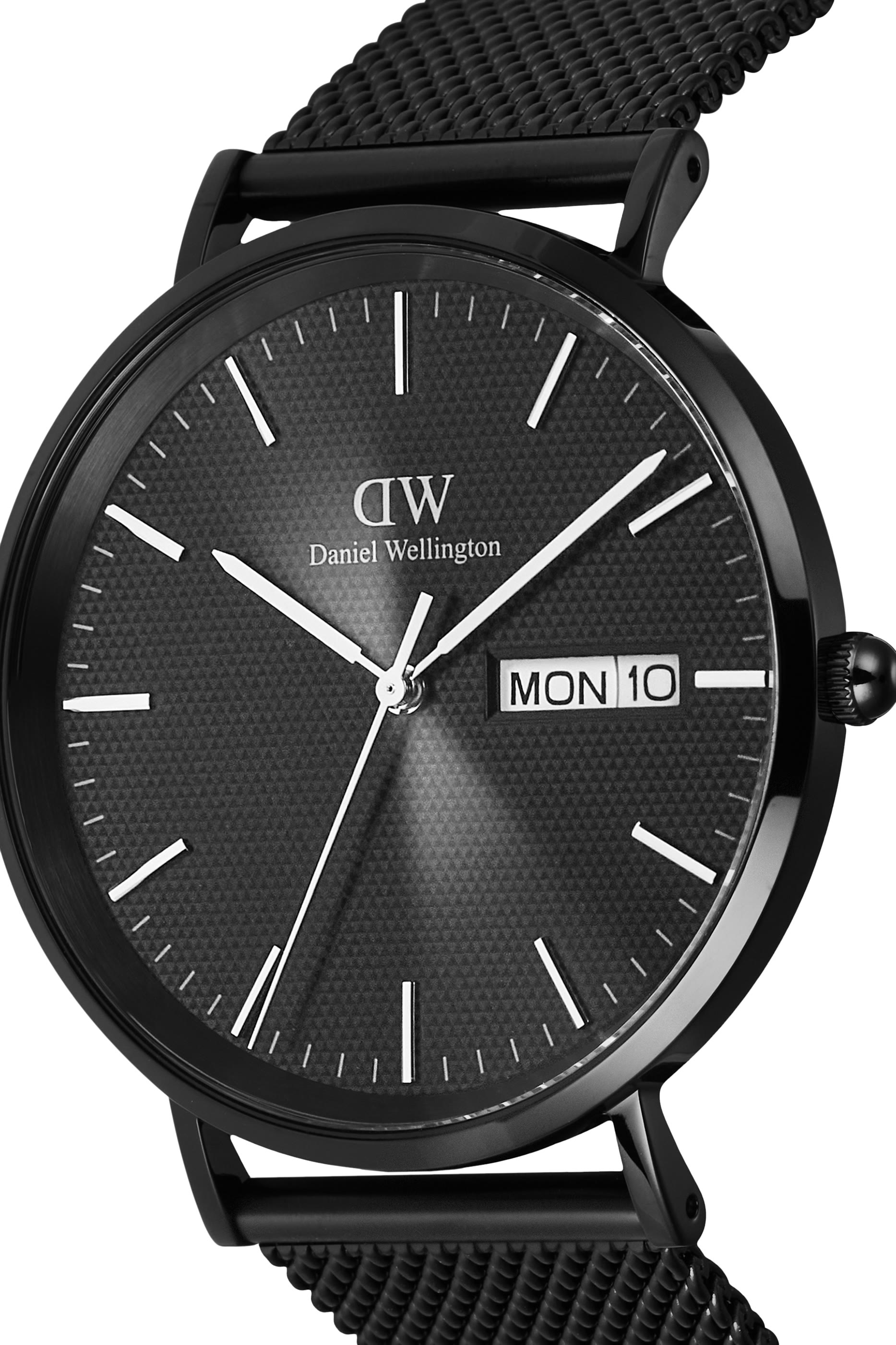 ساعة كلاسيك بخاصية عرض اليوم