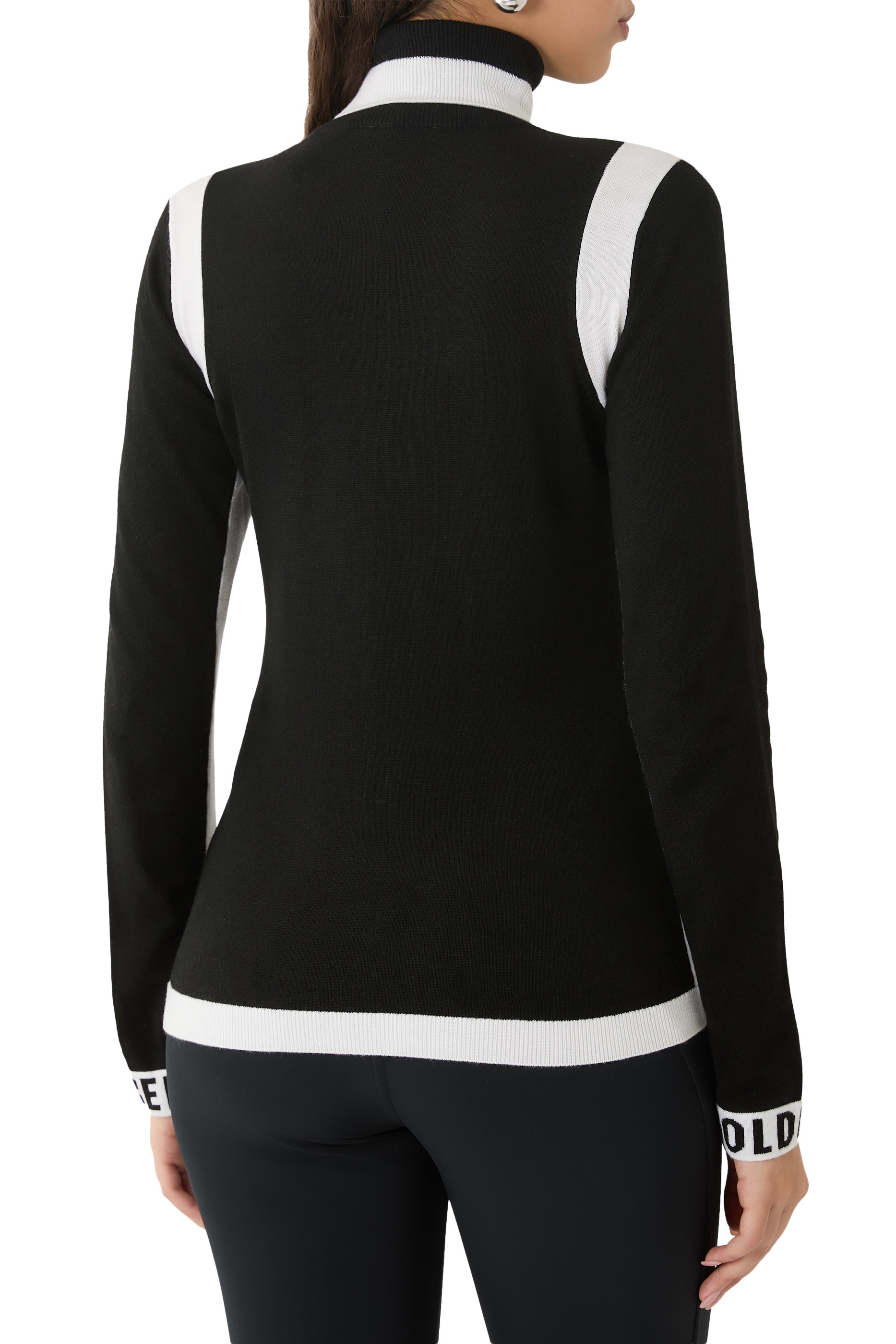 كنزة نومي منسوجة بأكمام طويلة