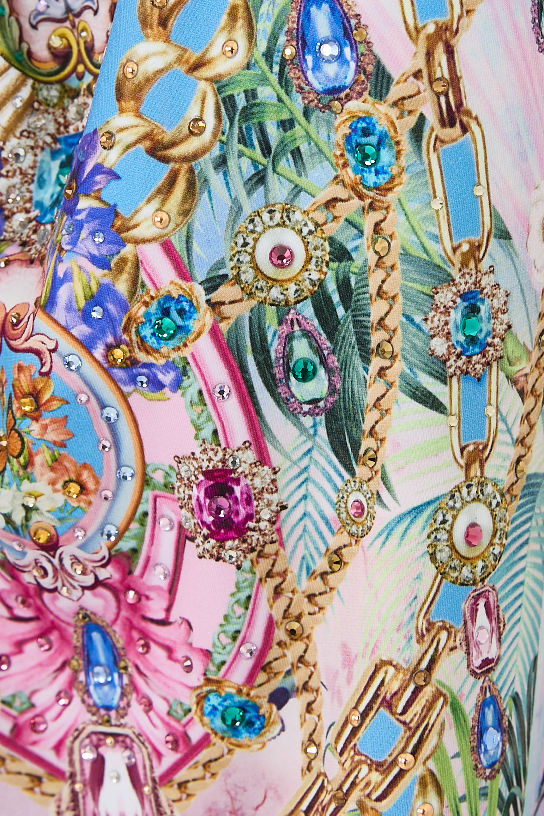 بدلة سباحة بتصميم قطعة واحدة بياقة وظهر عميقين