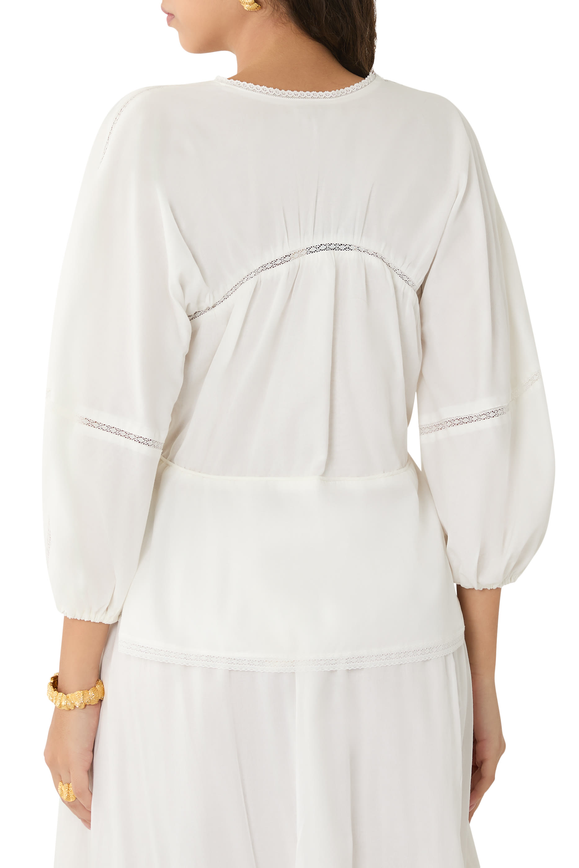 بلوزة ديكو بأكمام طويلة