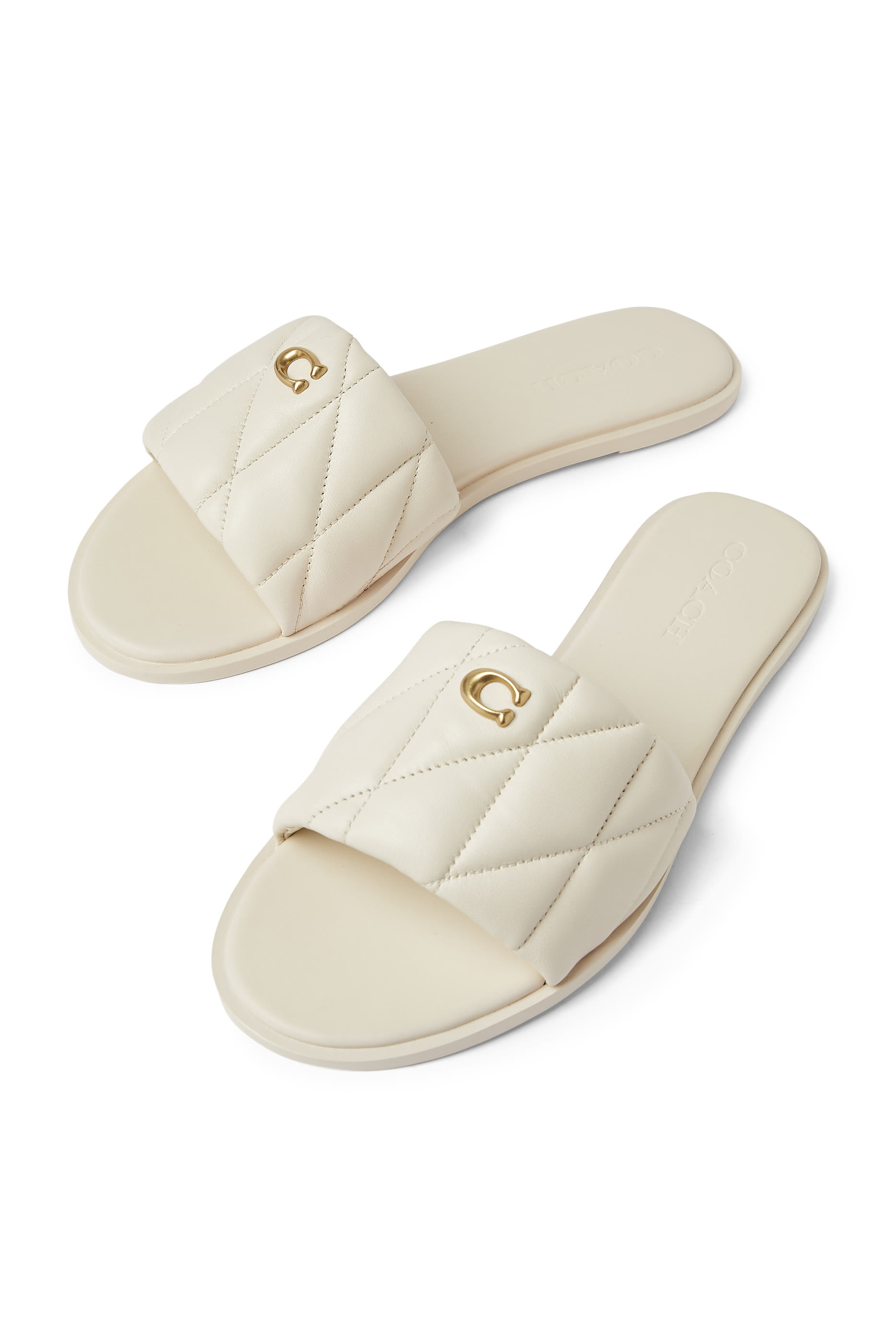 صندل هولي بتفاصيل مبطنة