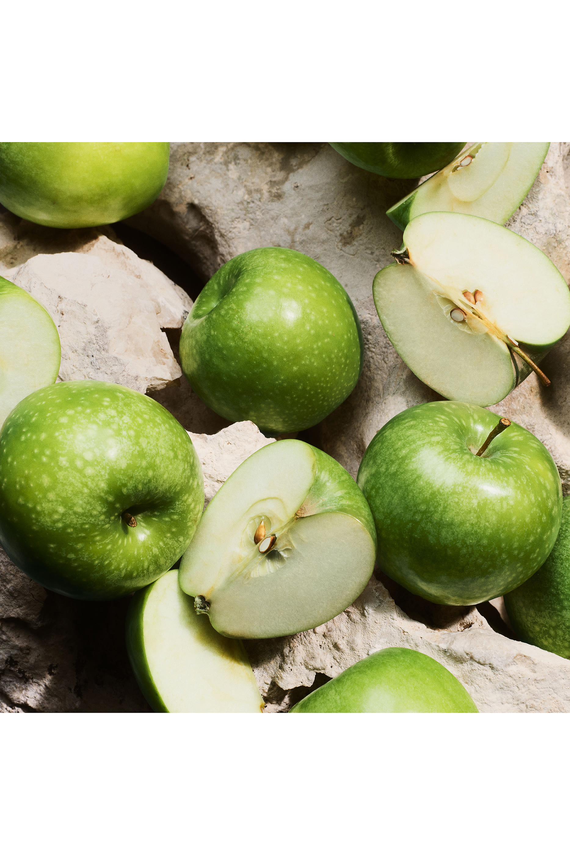 أو دو بارفان لايت بلو كابري إن لوف