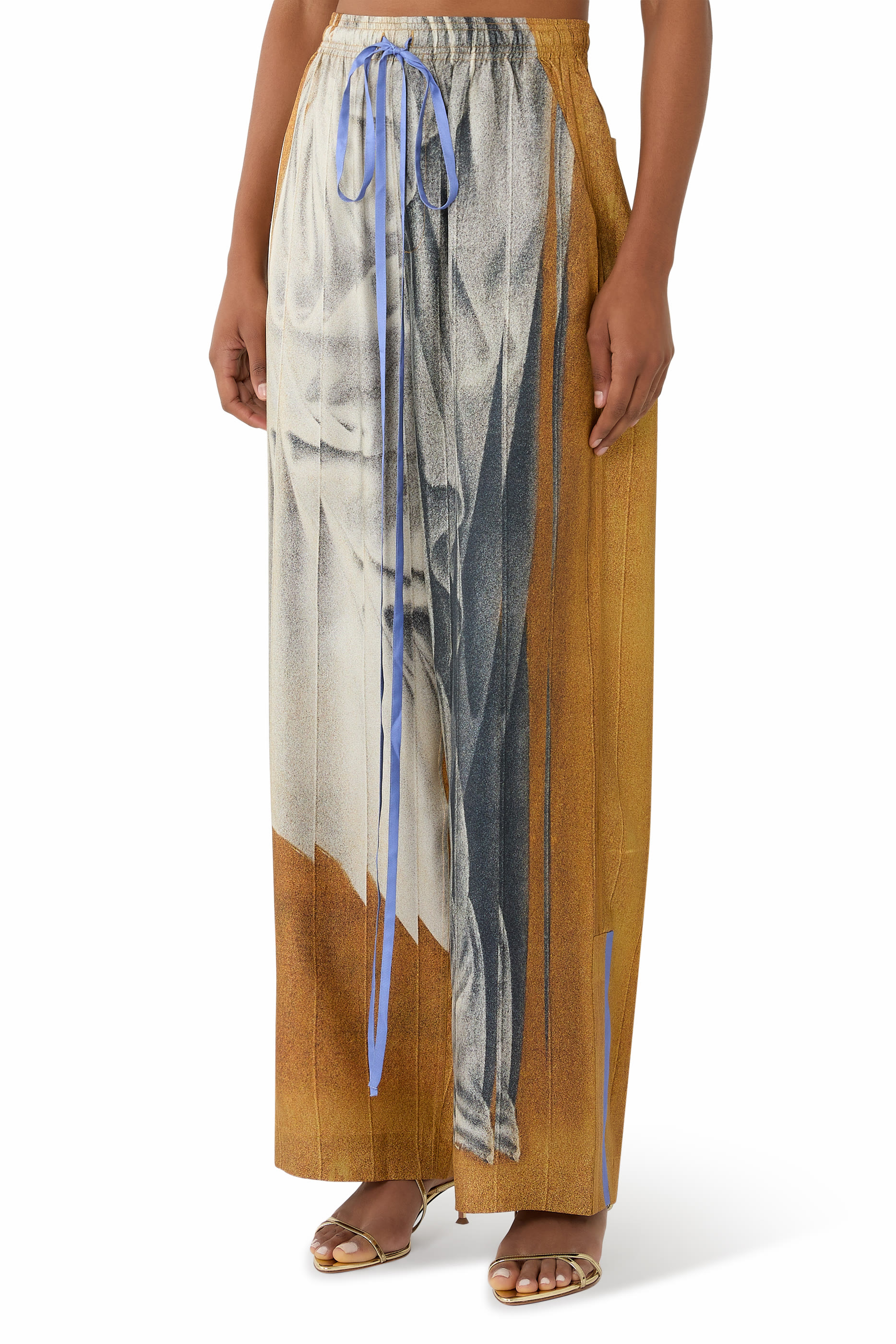 بنطال مانويلا بقصة مريحة