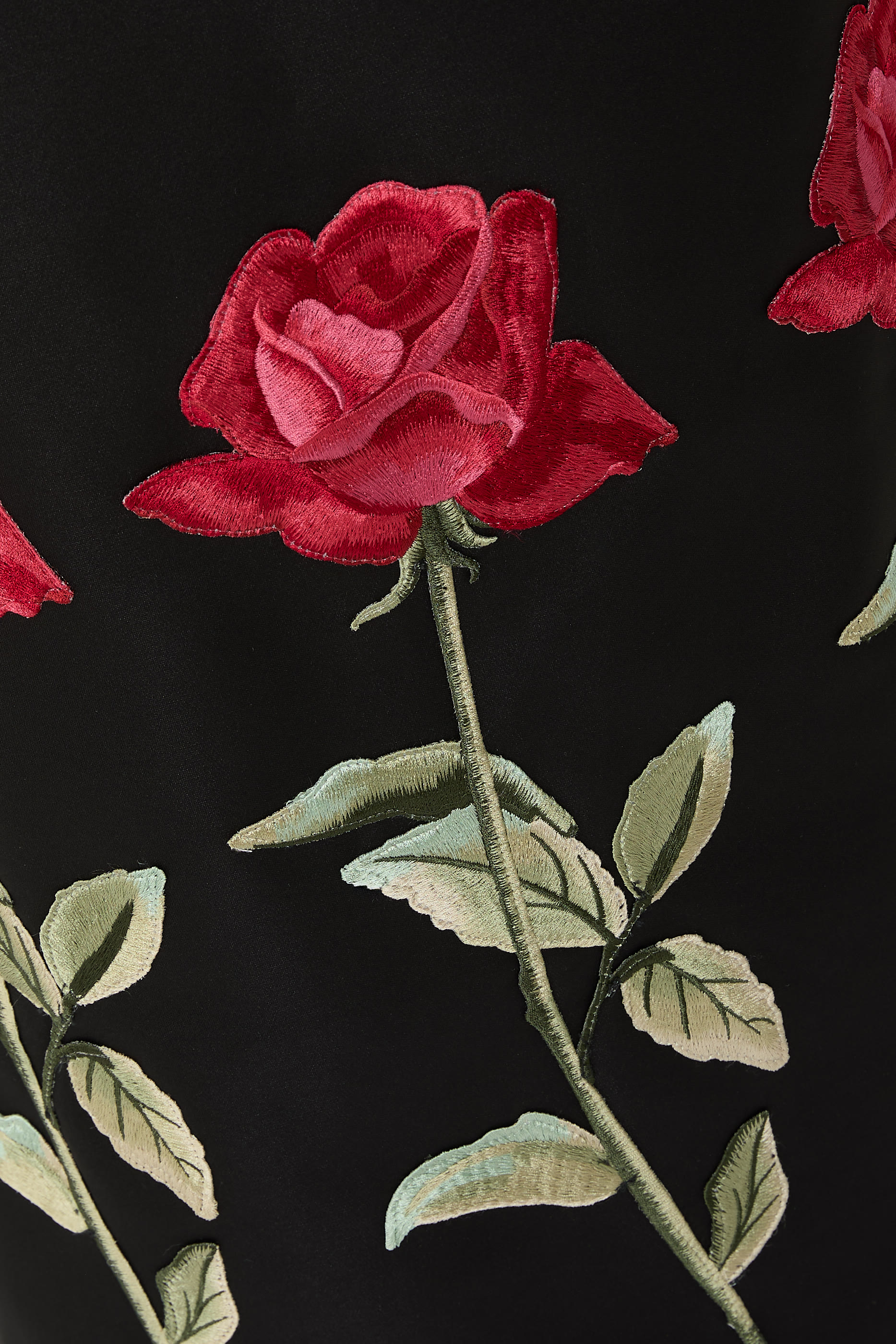 فستان أرابيلا طويل بتطريزات