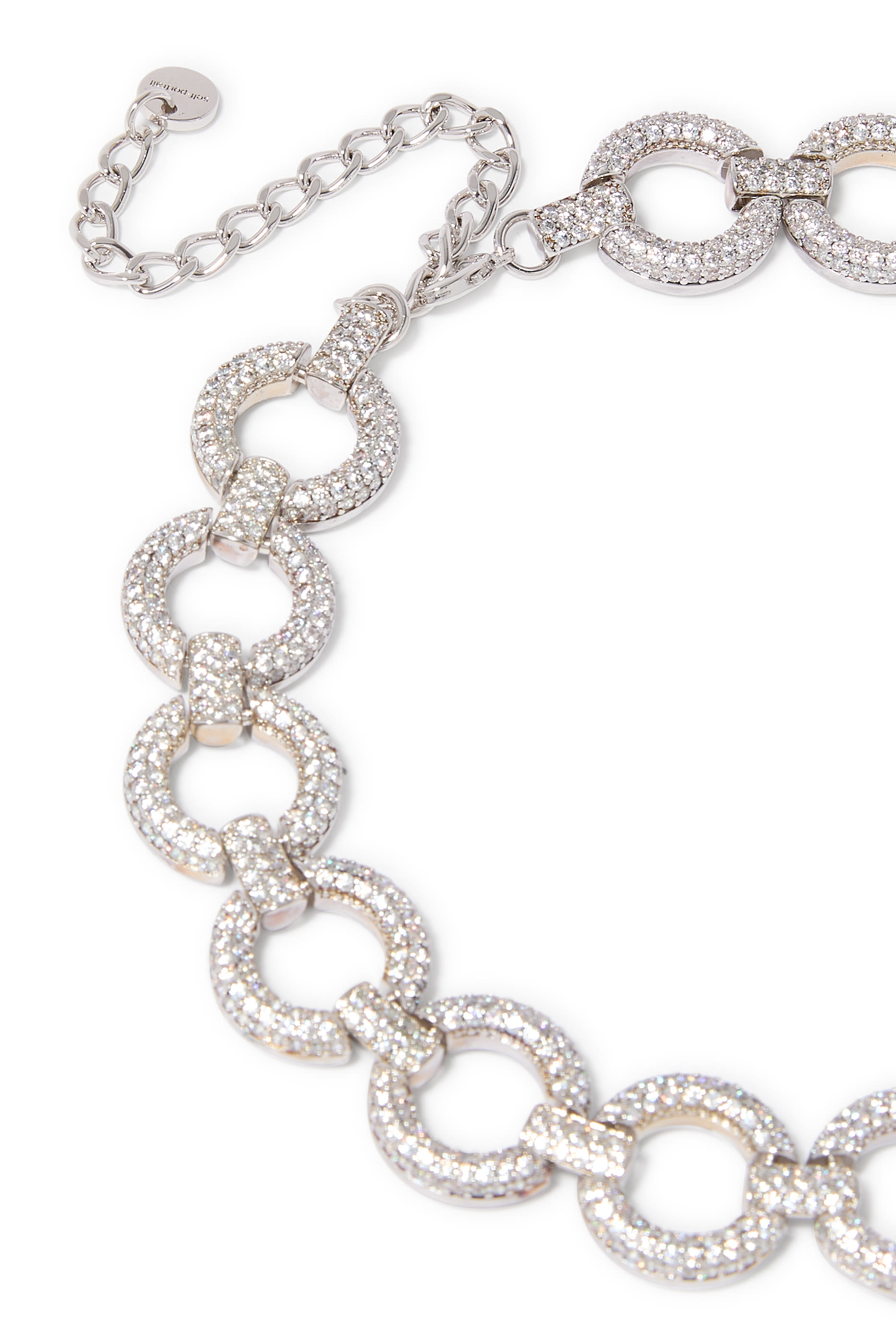 قلادة رقبة بتصميم حلقات متصلة مرصعة بكريستال