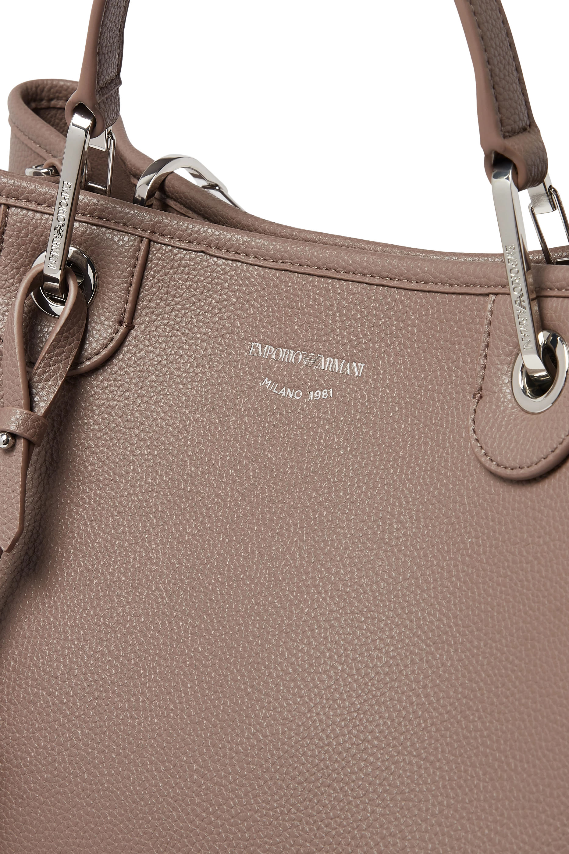 حقيبة يد بشعار الماركة حقيبة يد بشعار الماركة