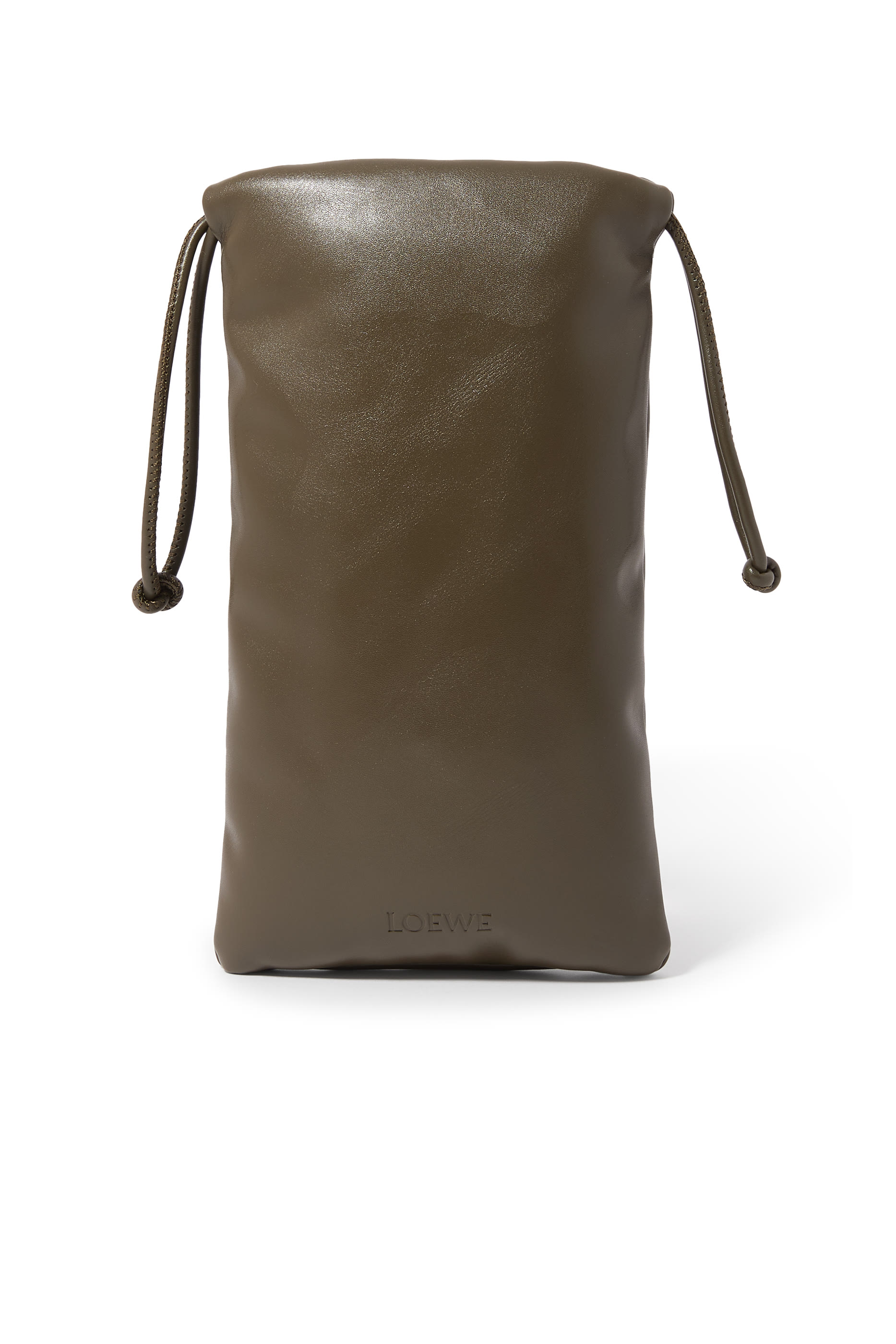 نظارة شمسية بتصميم عين القطة