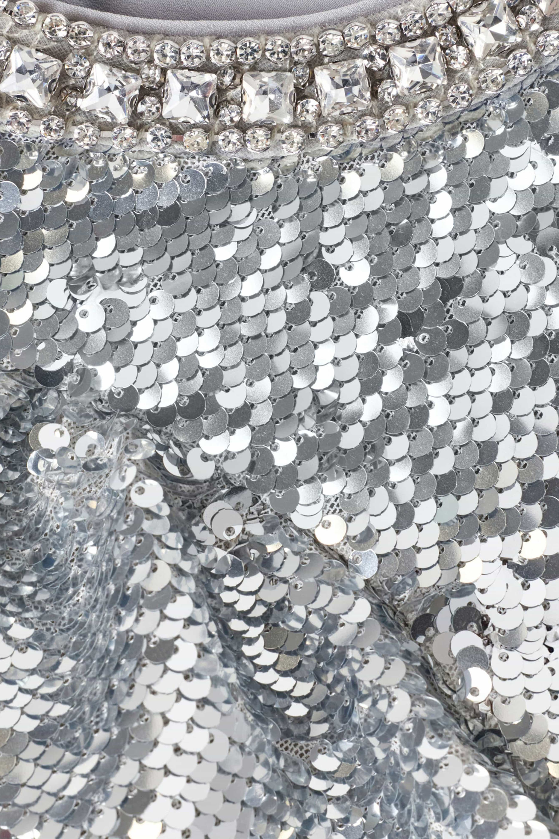 بلوزة مزينة بترتر للأطفال