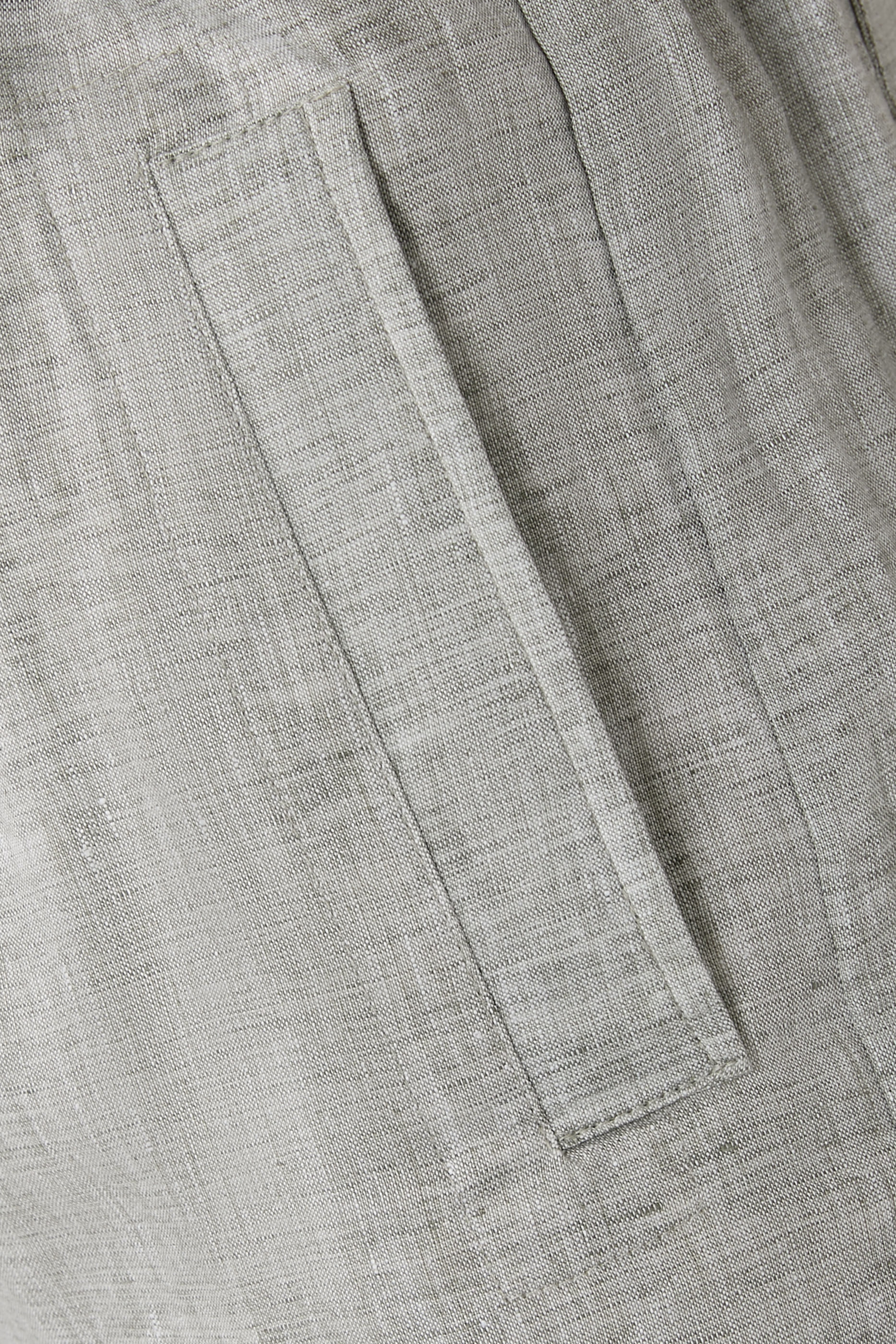 شورت برمودا