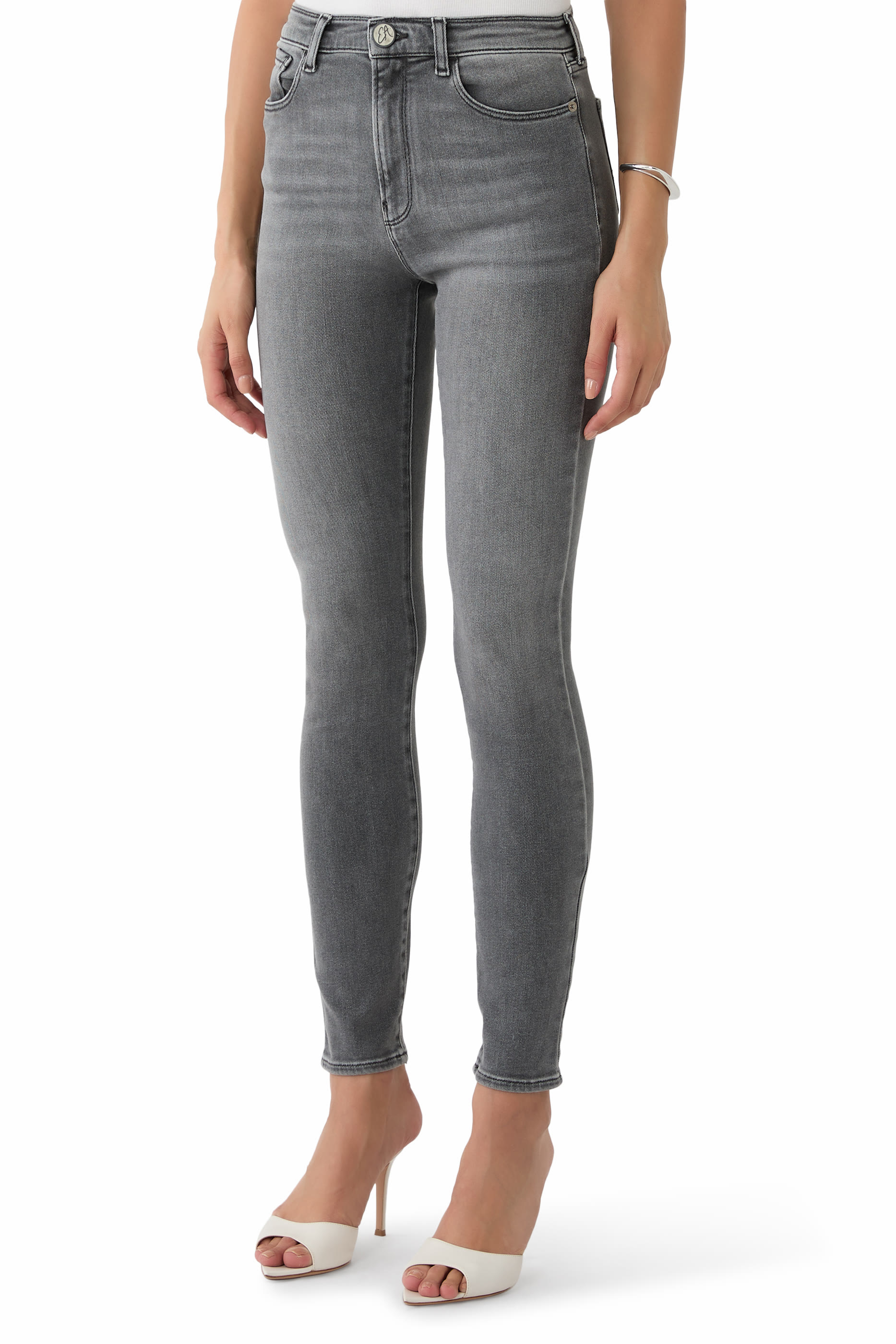 بنطال جينز بقصة ضيقة مطاطي دنيم